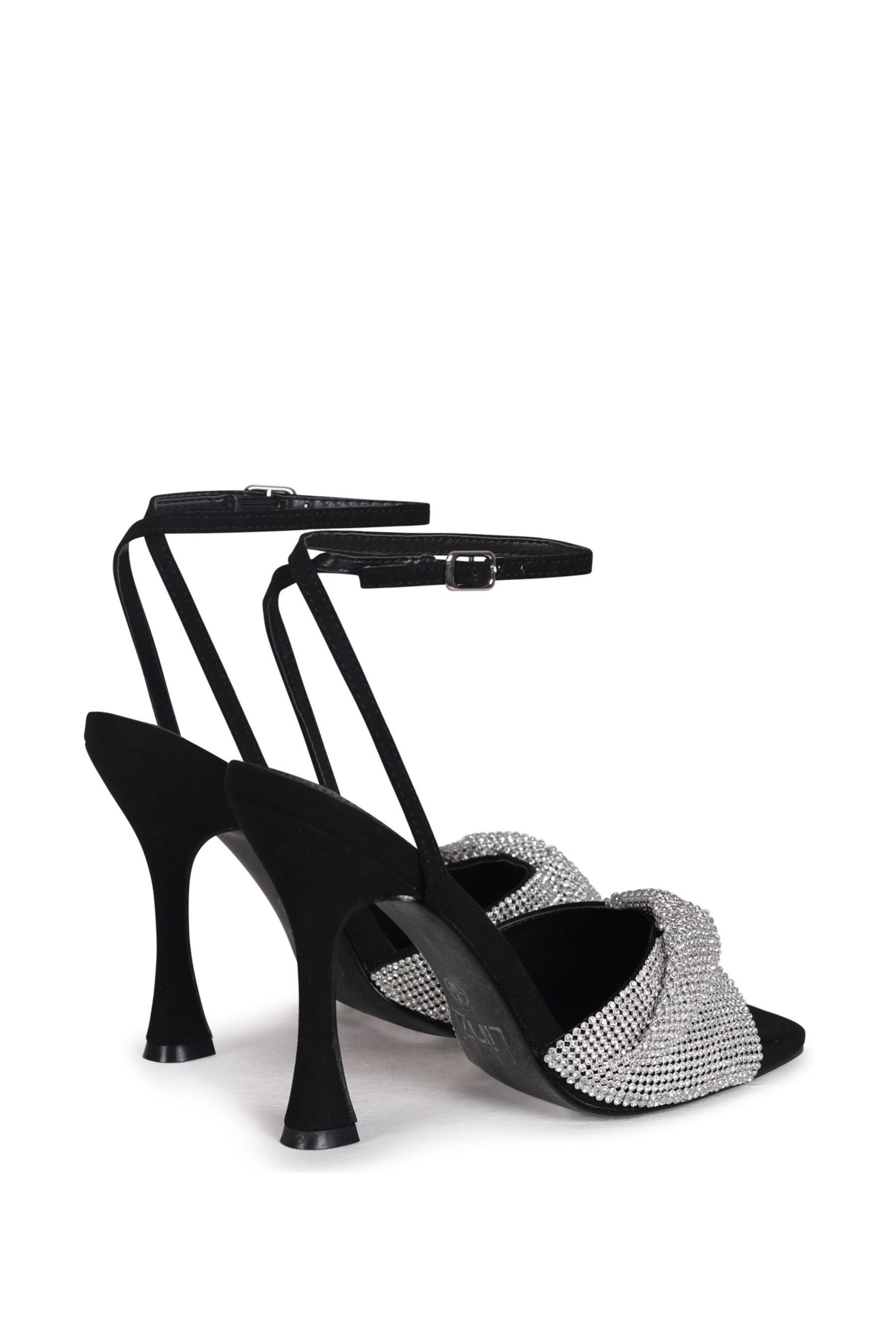 Lenora shoes deals