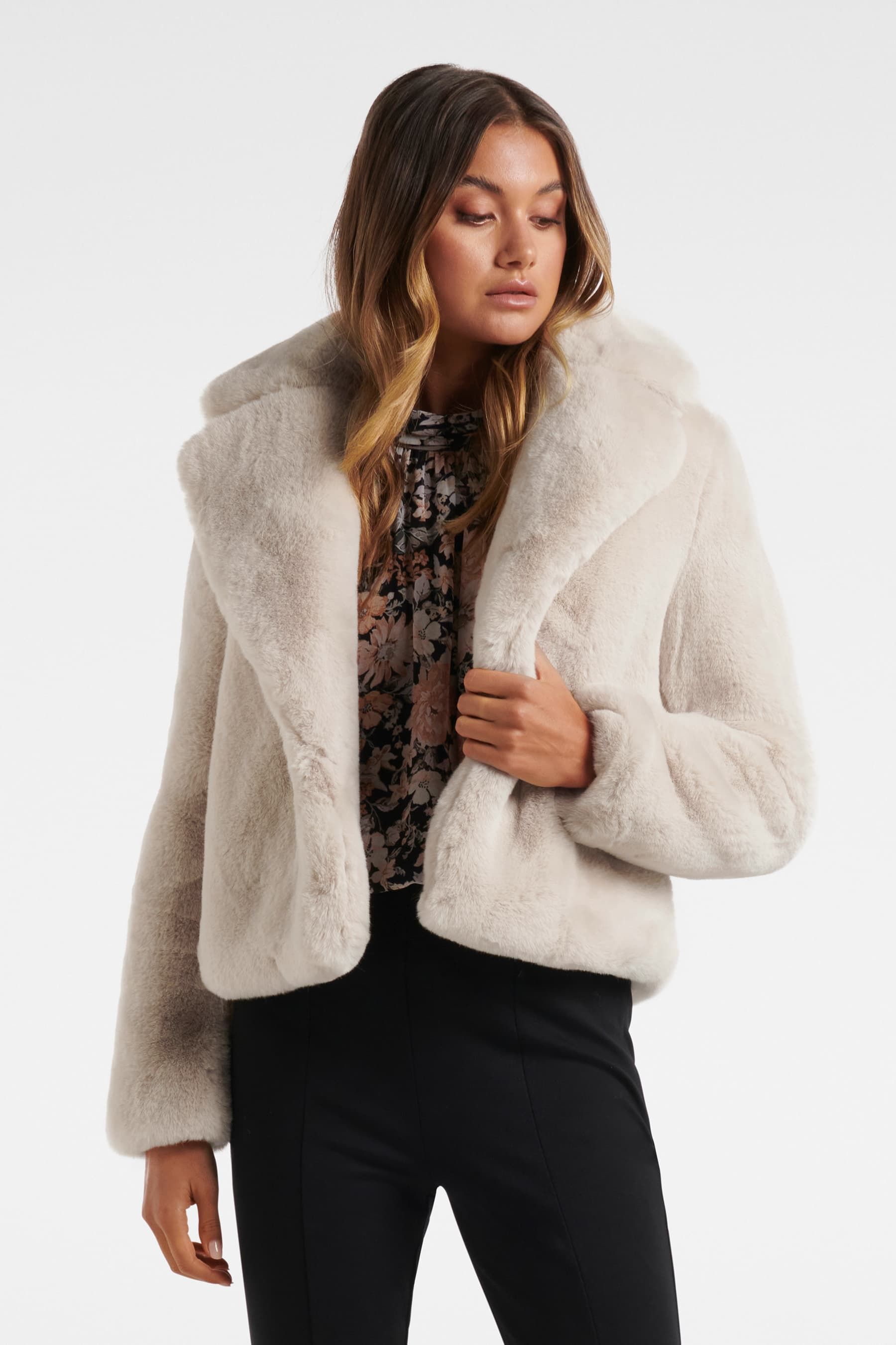Forever new hot sale faux fur coat