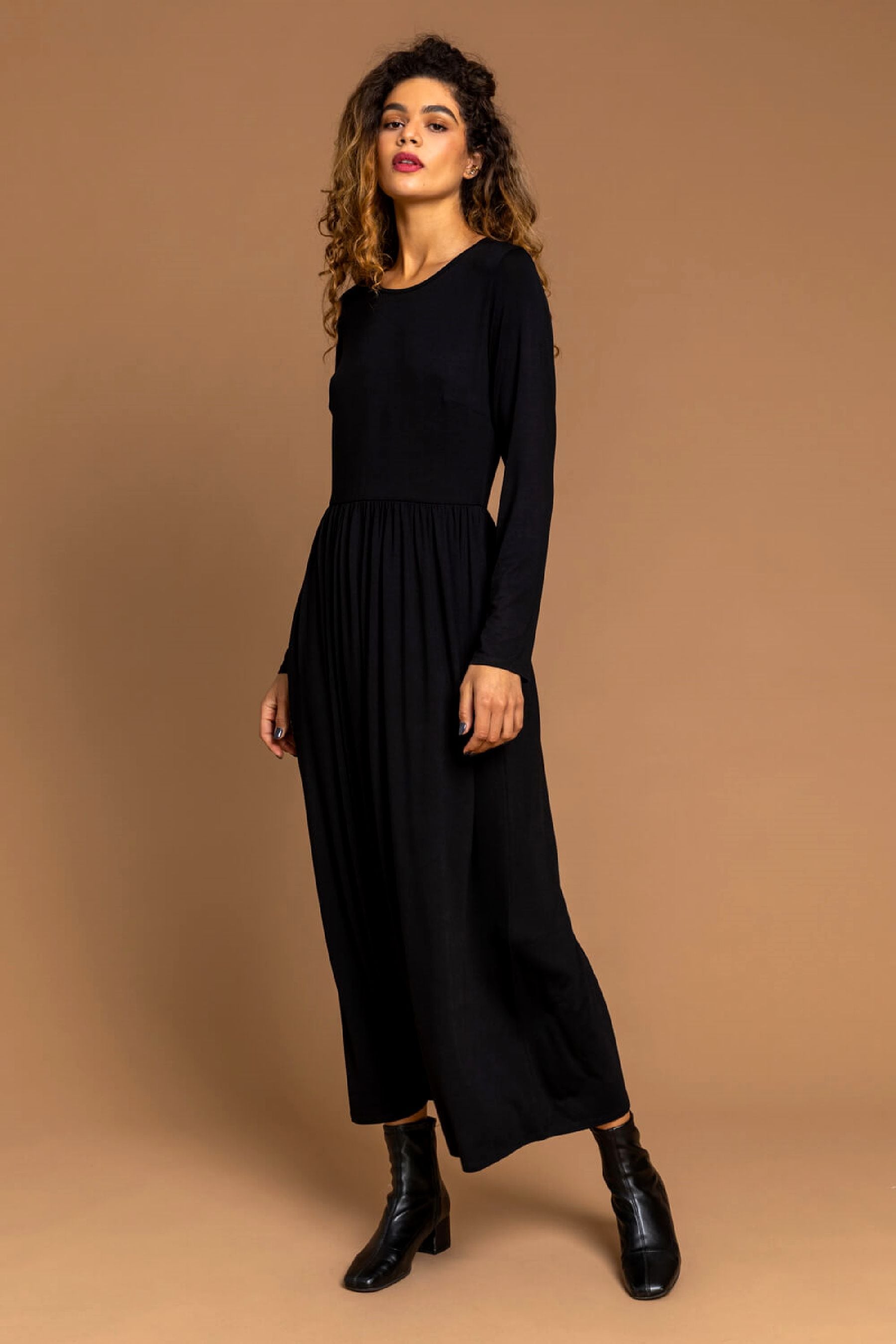 Black long sleeve jersey dress 2025