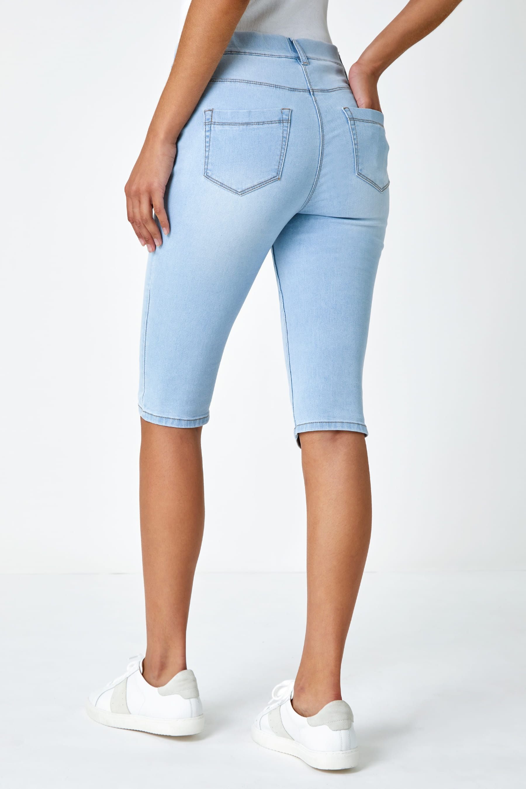 Womens pedal pusher jeans sales