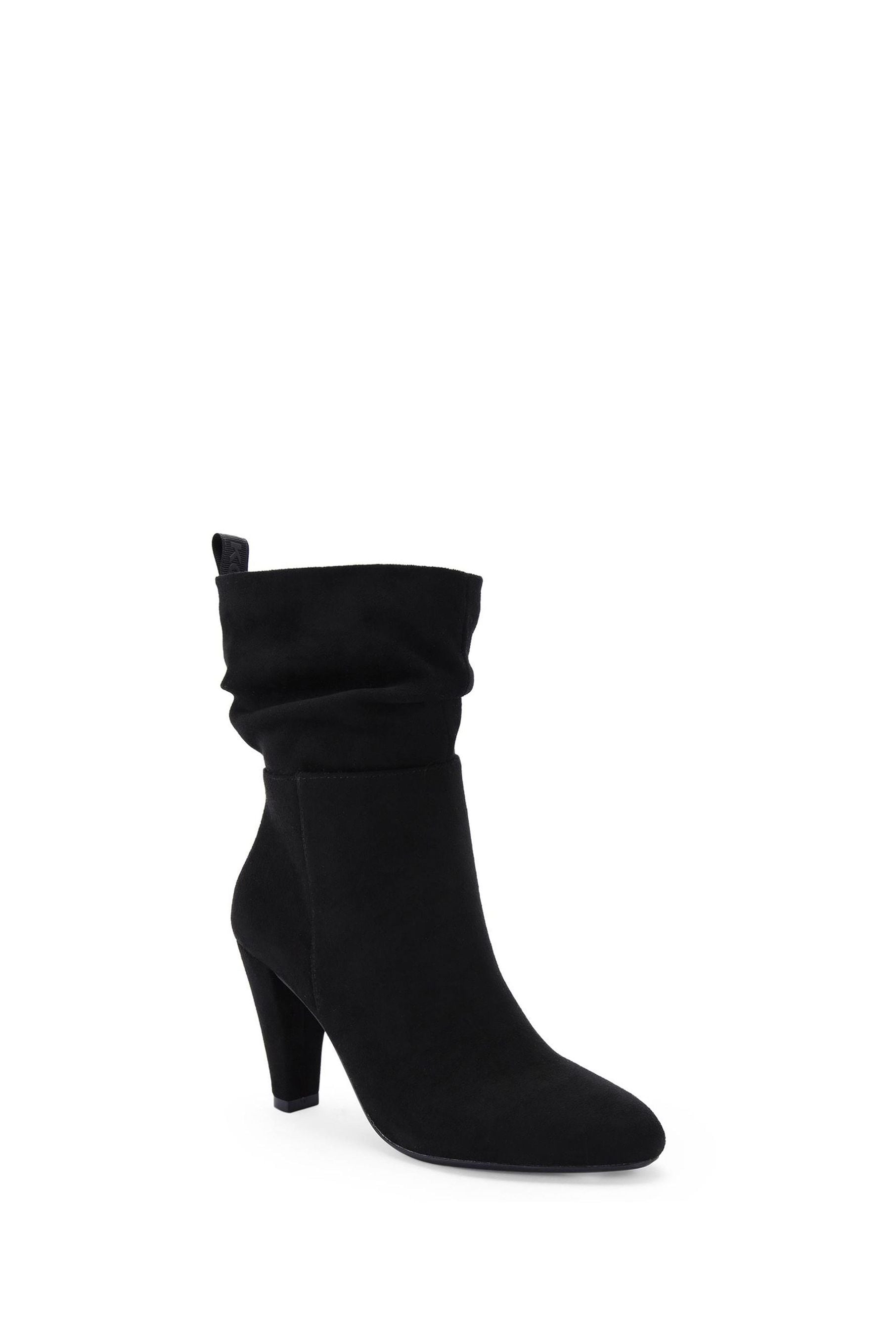 Kurt geiger store scrunch boots