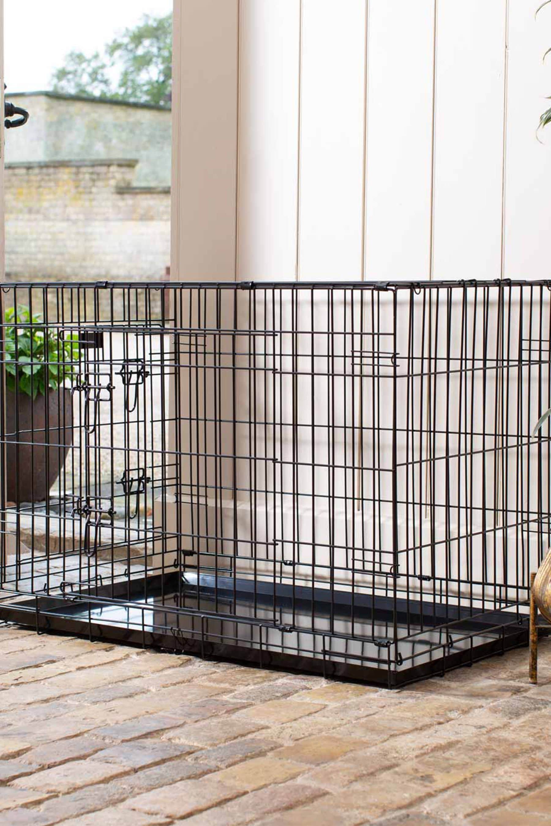 Dog crate for best sale labrador