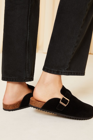 Friends Like These Black Regular Fit Buckle Footbed Clog