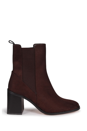 Linzi Brown Asher Classic Heeled Chelsea Boots