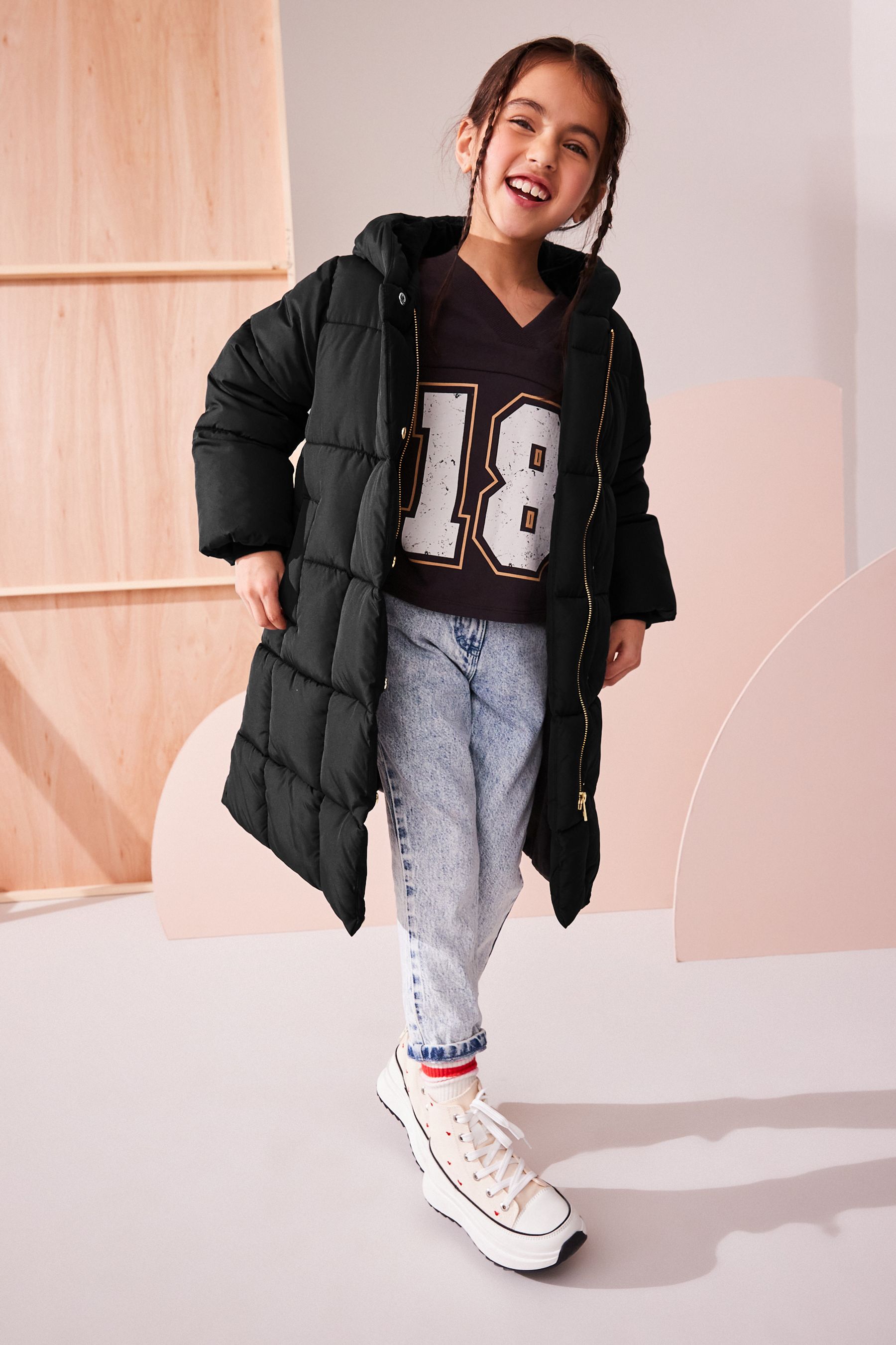 Black fur lined coat online