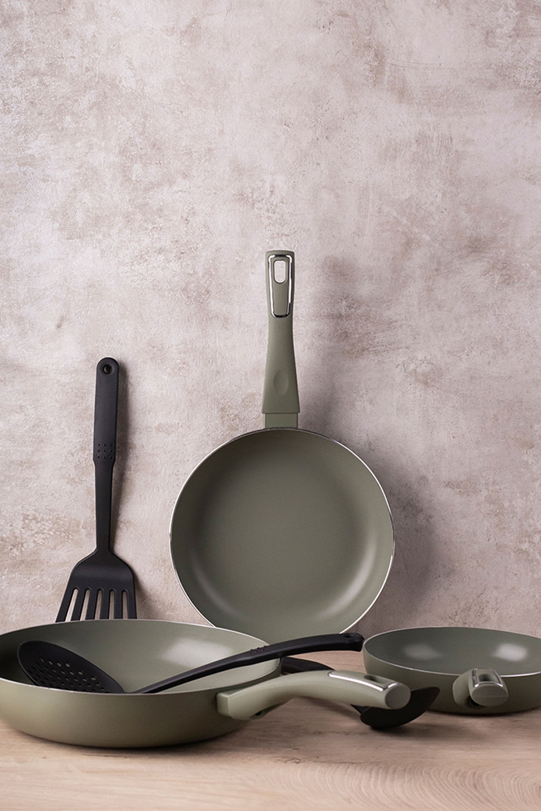 Buy Bergner Set of 3 Black Induction Non Stick Frying Pans