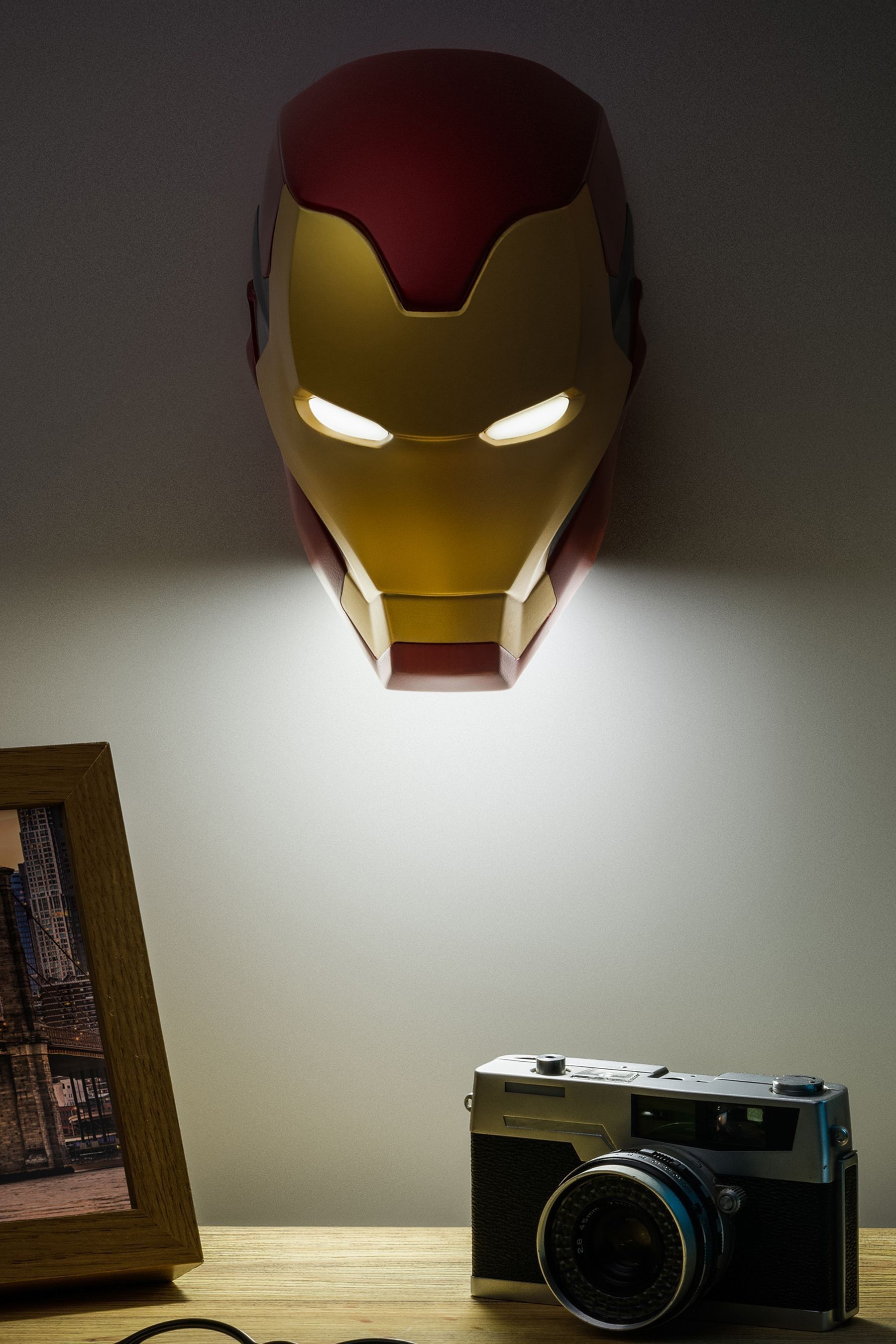 Marvel Iron Man Helmet Light