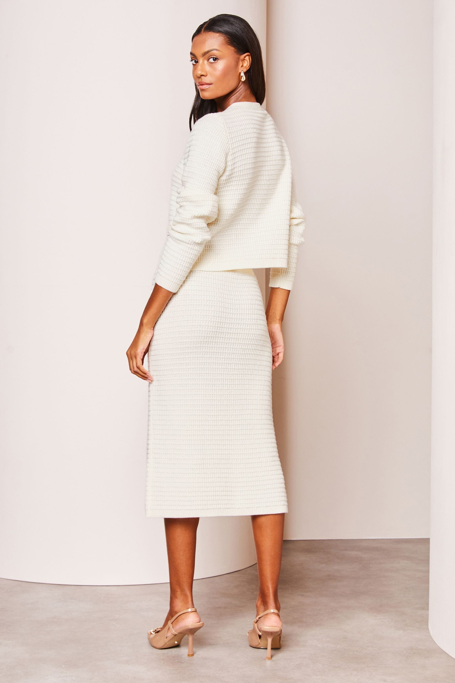Knitted midi sale skirt and jumper