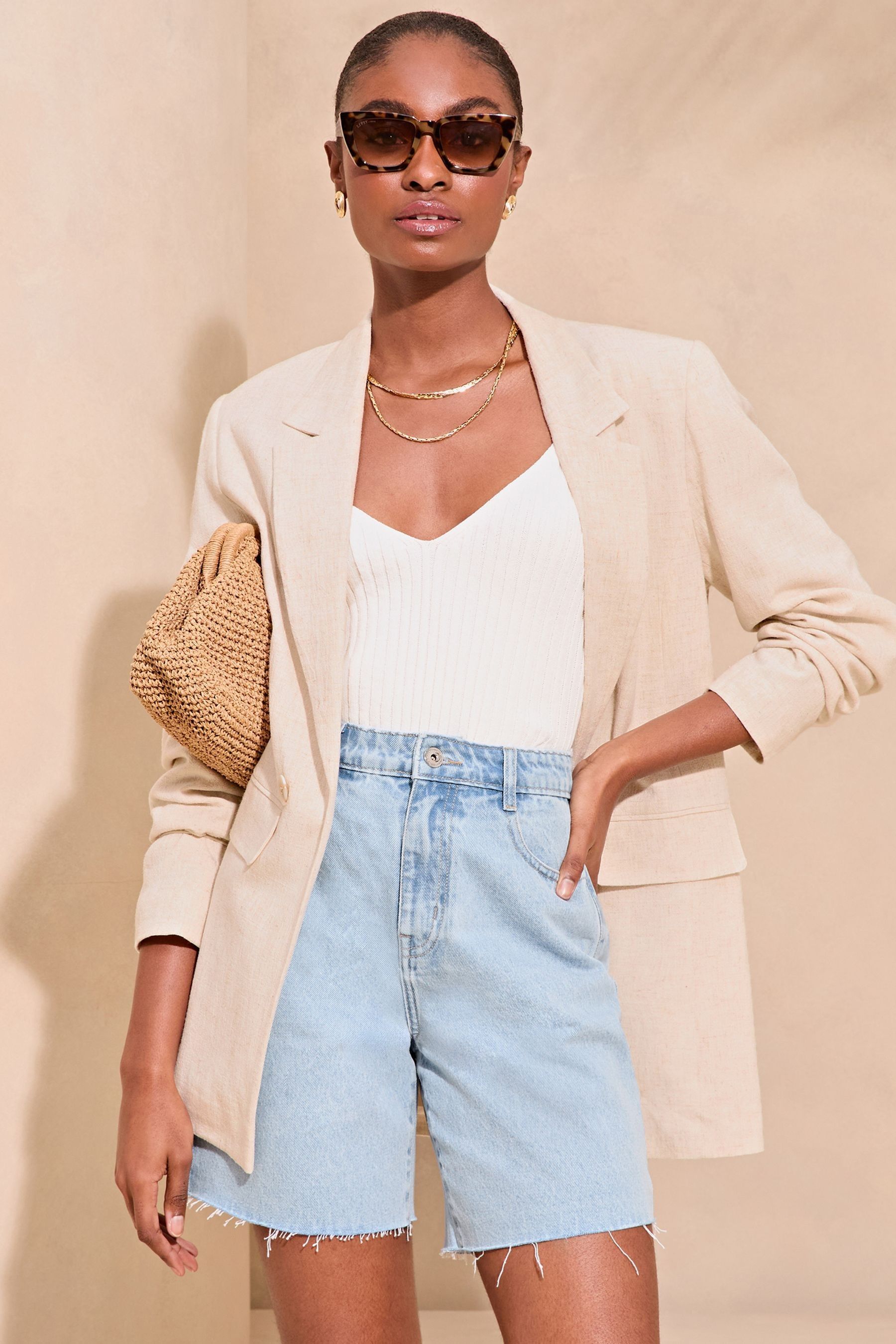 Beige blazer woman discount