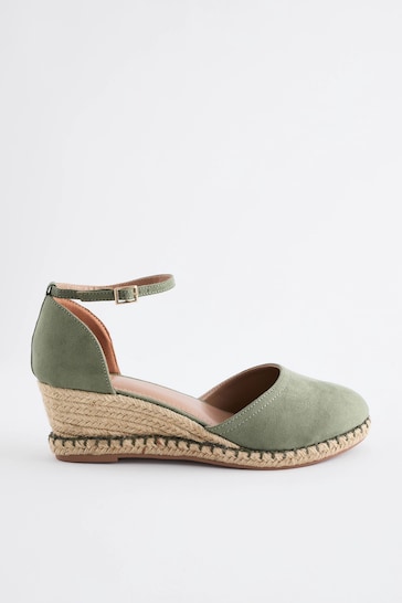 Green Extra Wide Fit Forever Comfort® Closed Toe Wedges