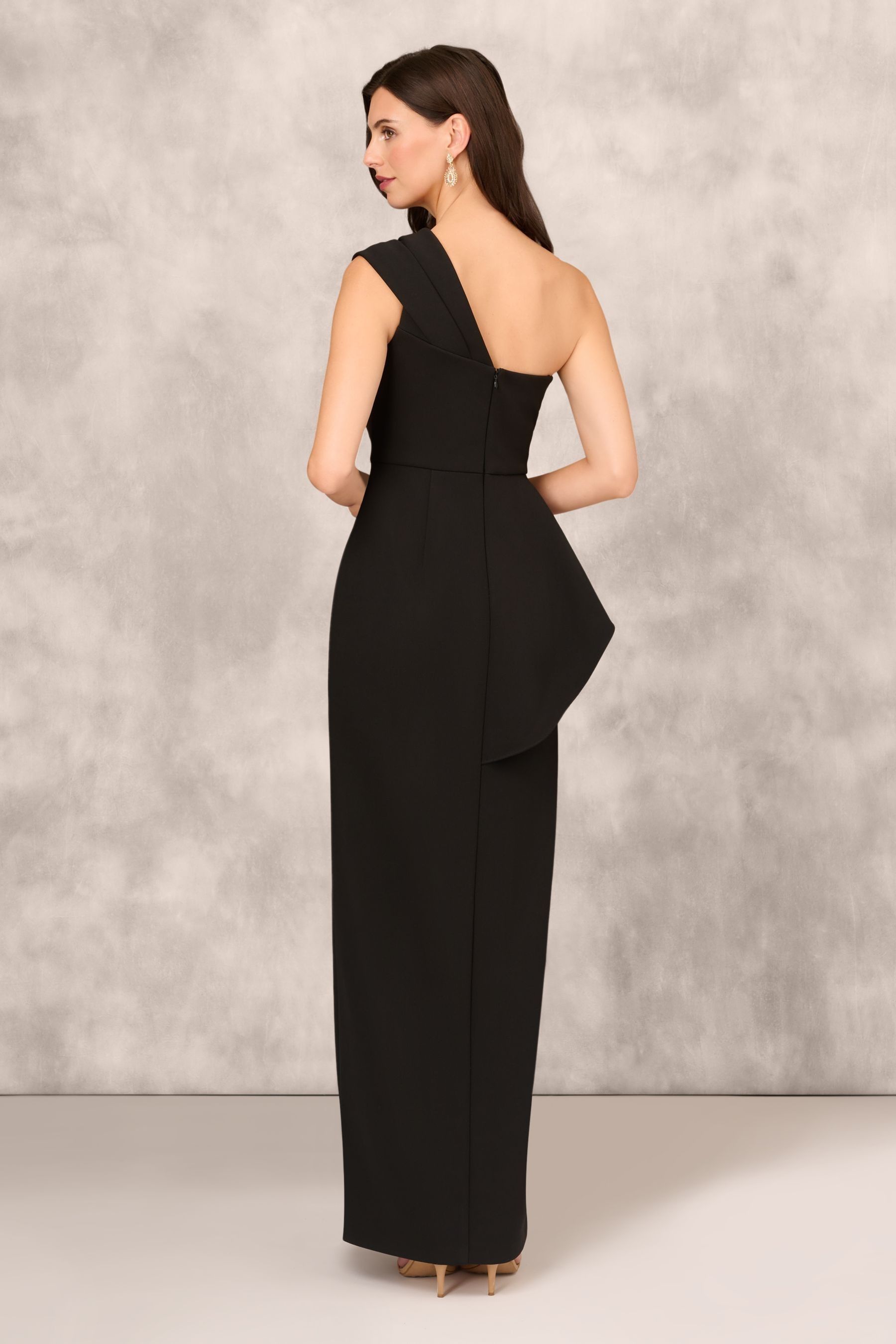 Black column gown hotsell