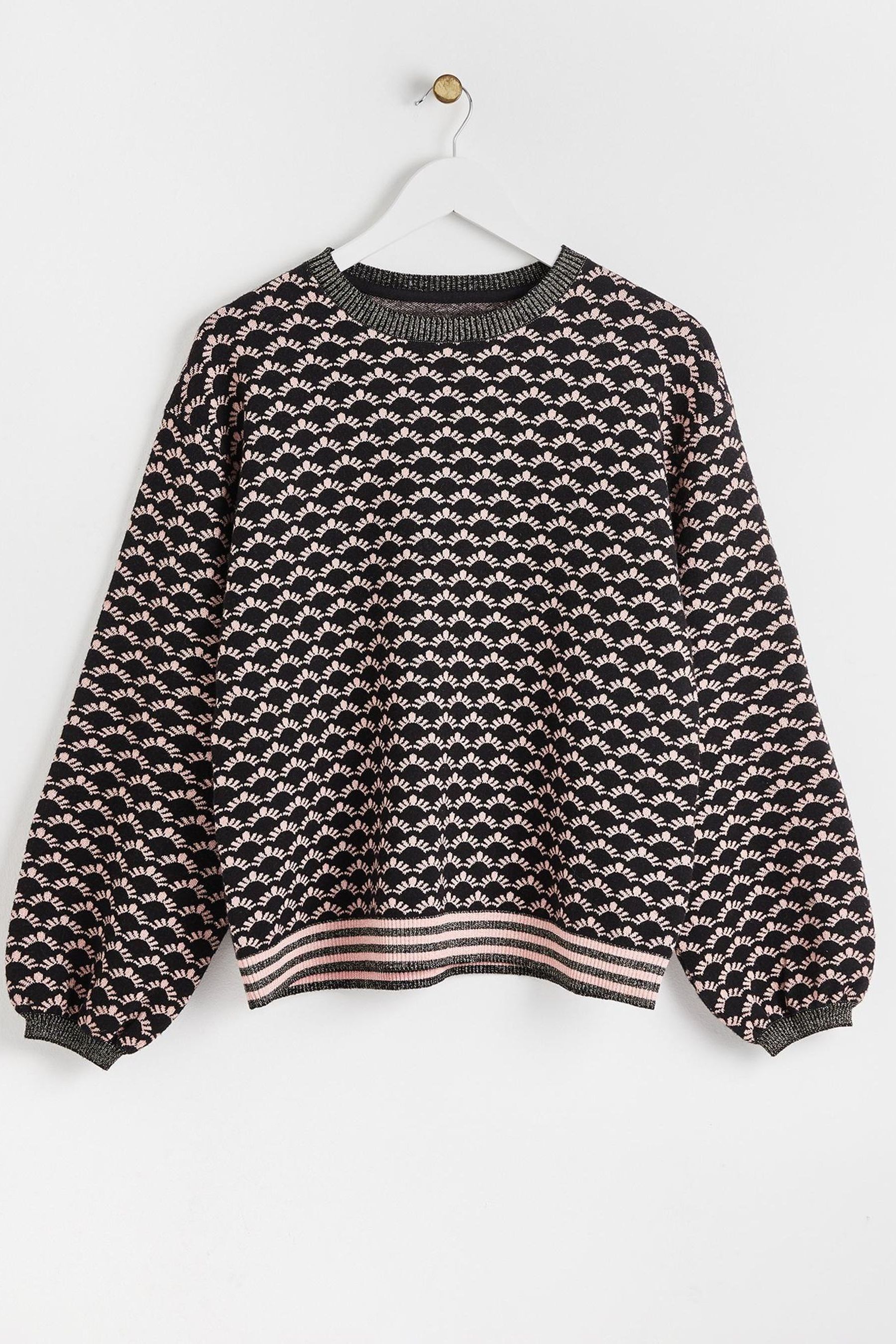 Oliver bonas sweater sales