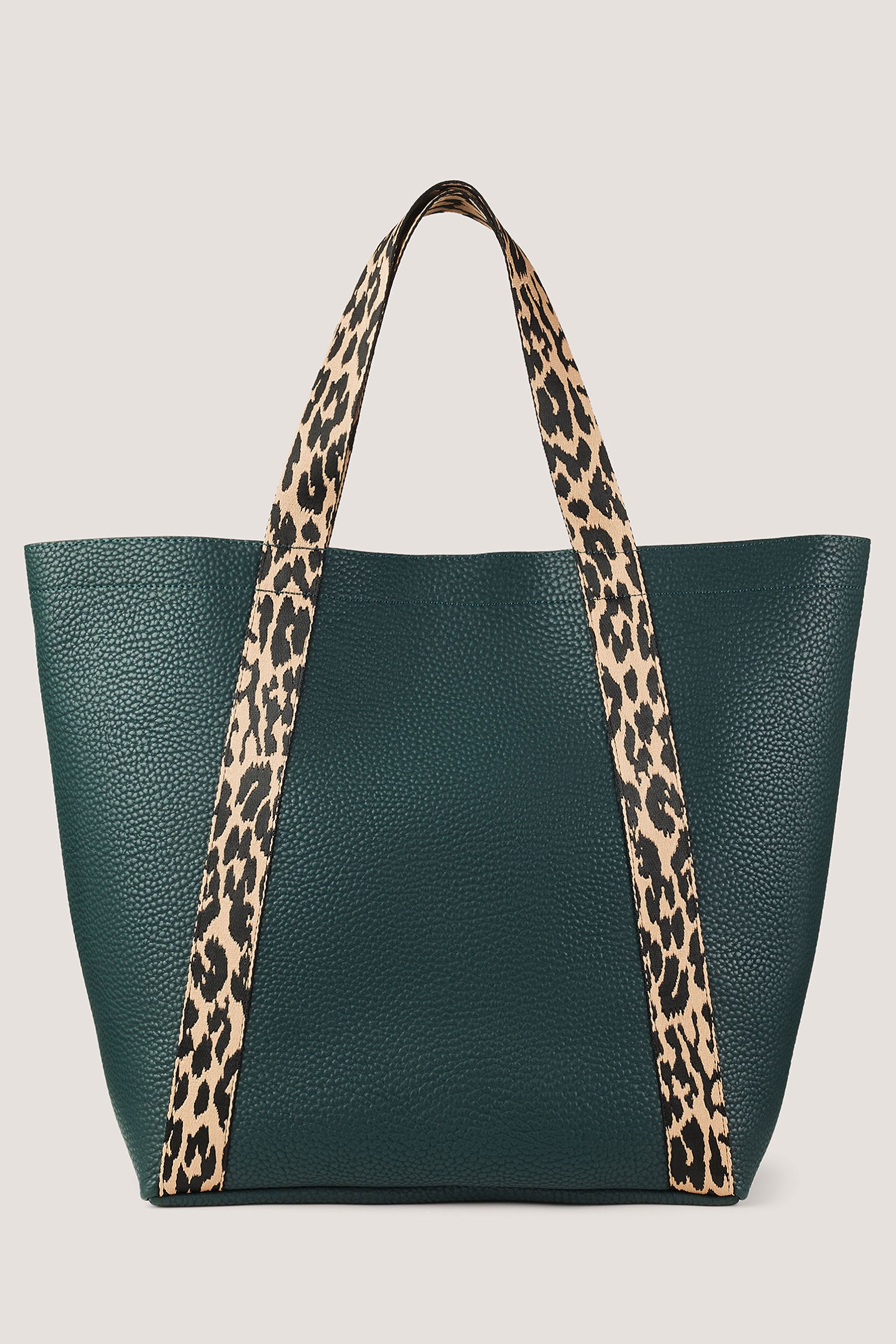 Is fiorelli a designer brand store