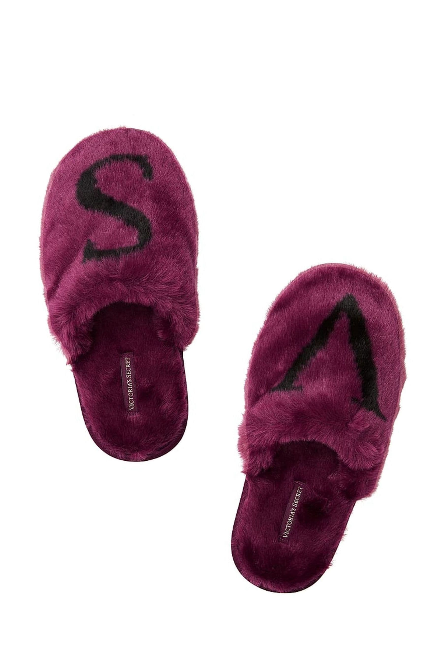 Victoria s Secret Kir Red Closed Toe Slipper