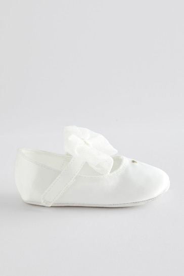 White Bow Occasion Baby Shoes (0-18mths)