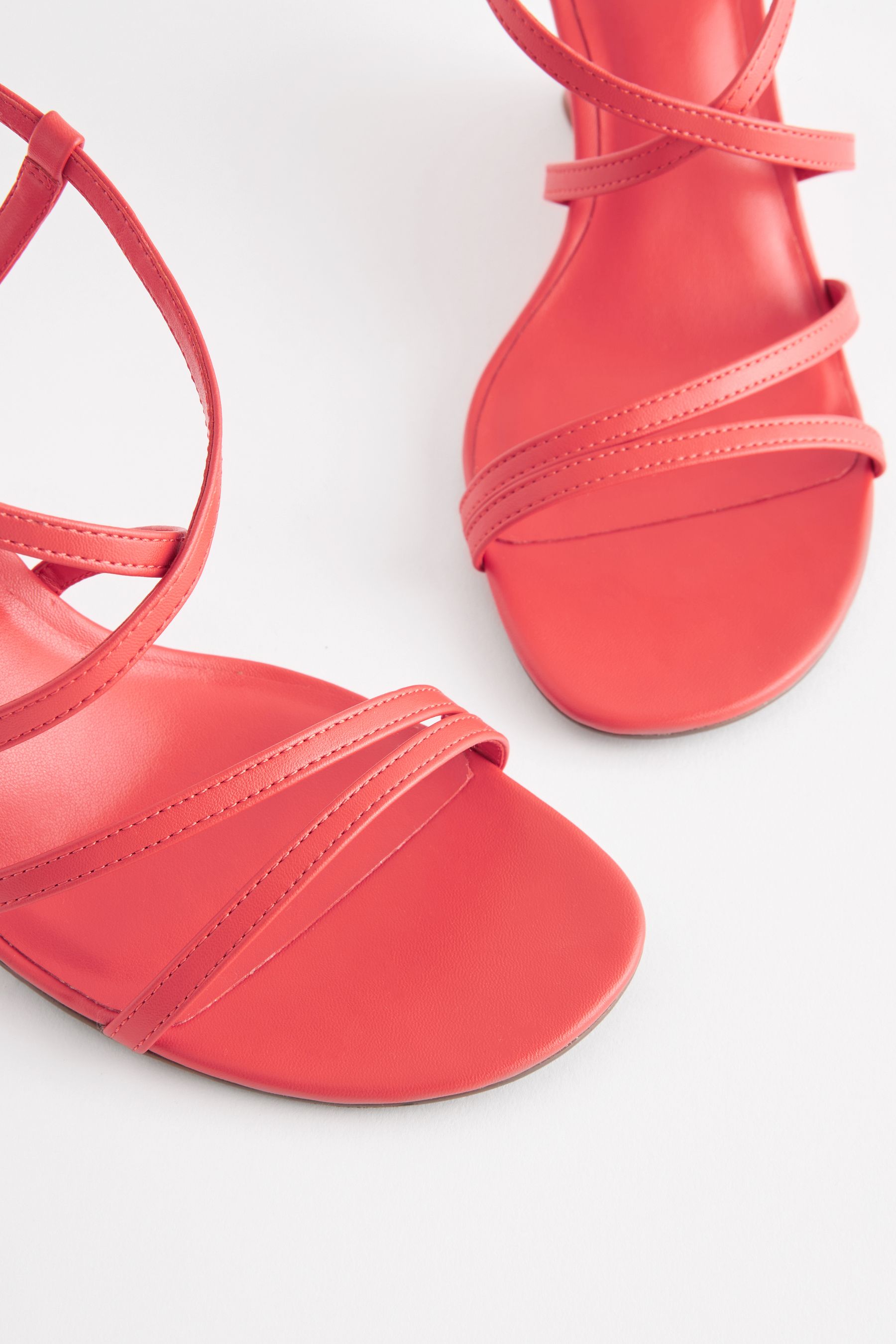 Coral pink wedges deals