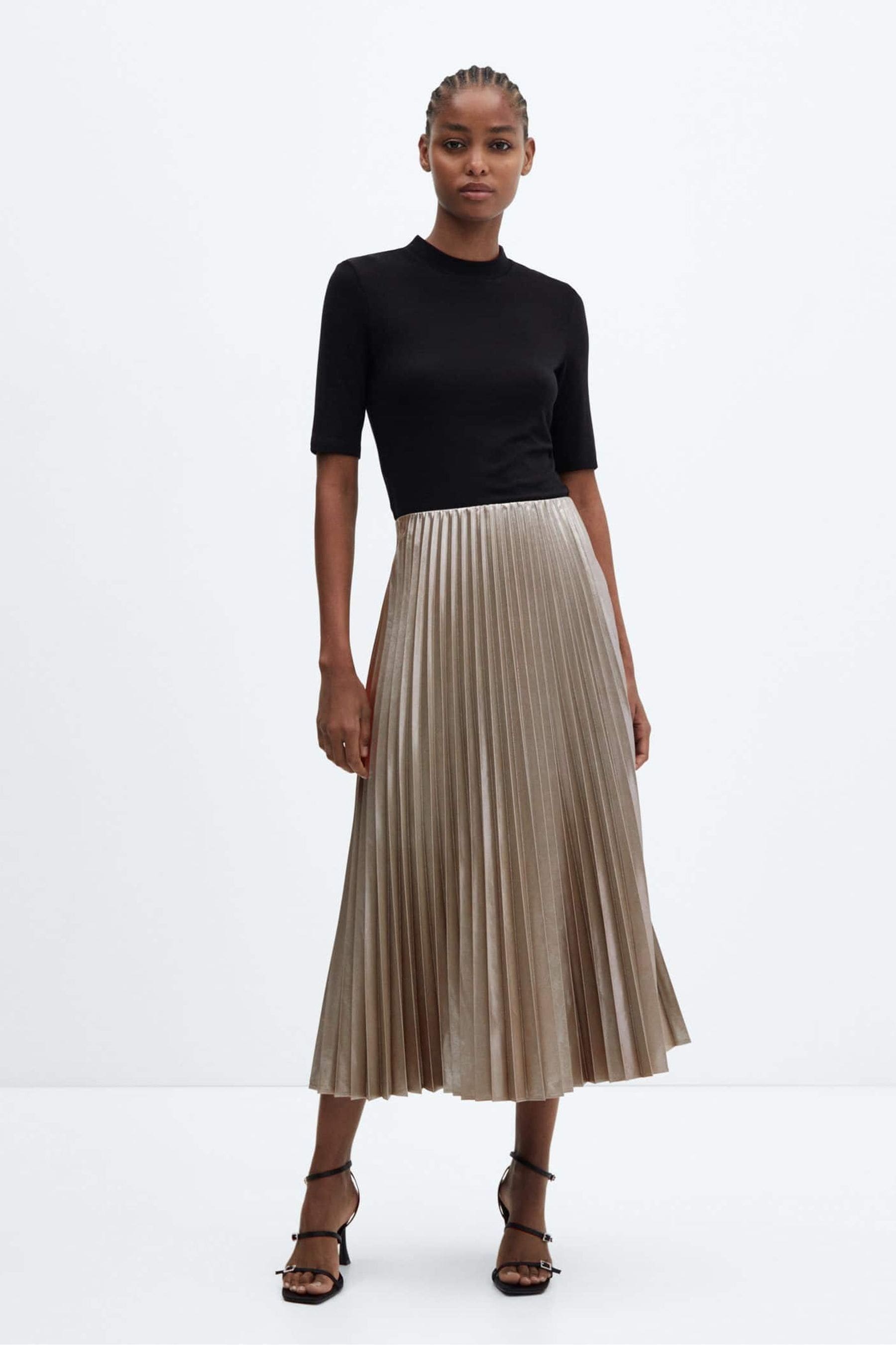 Lipsy silver shop pleated skirt