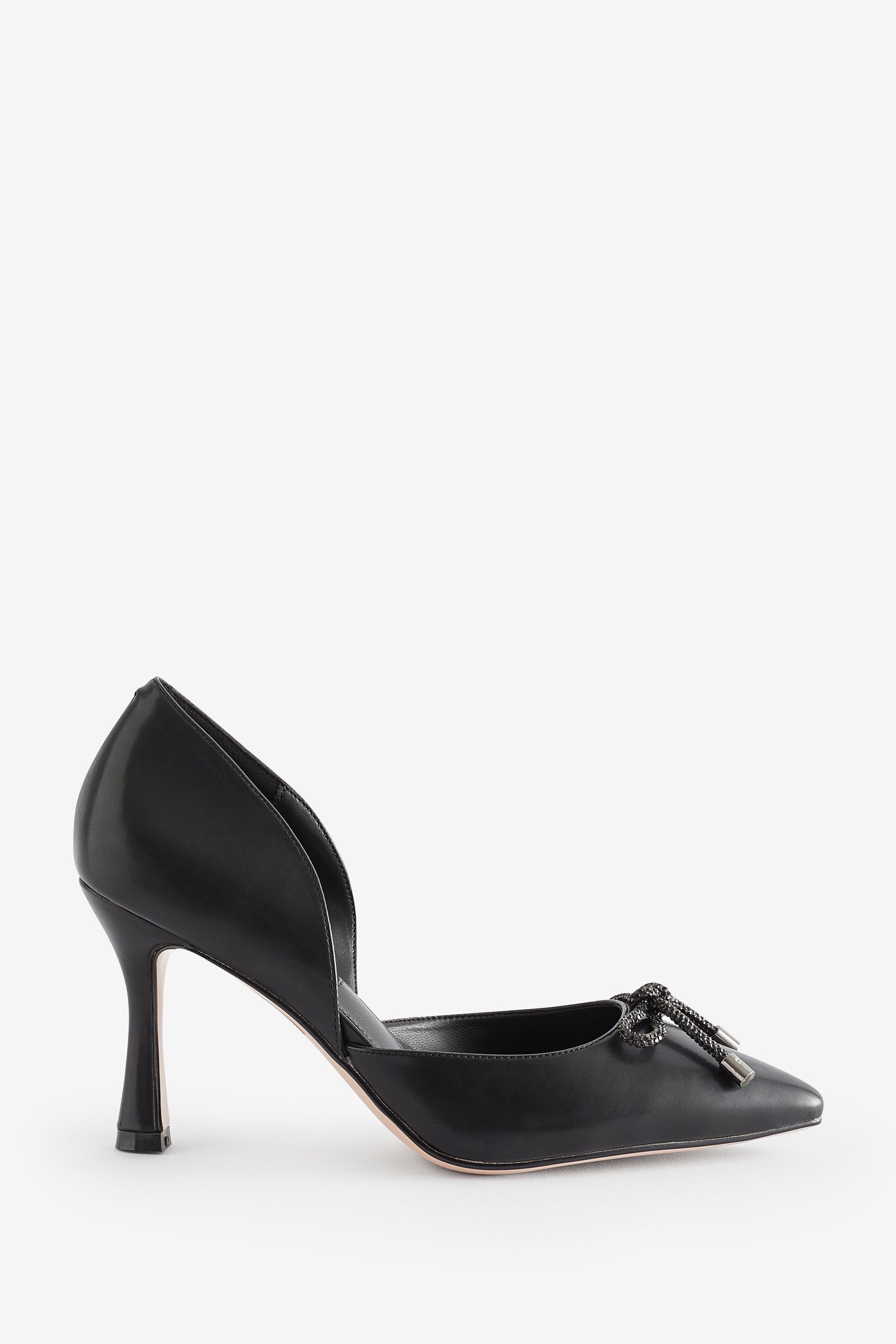 Spool heel cheap shoes