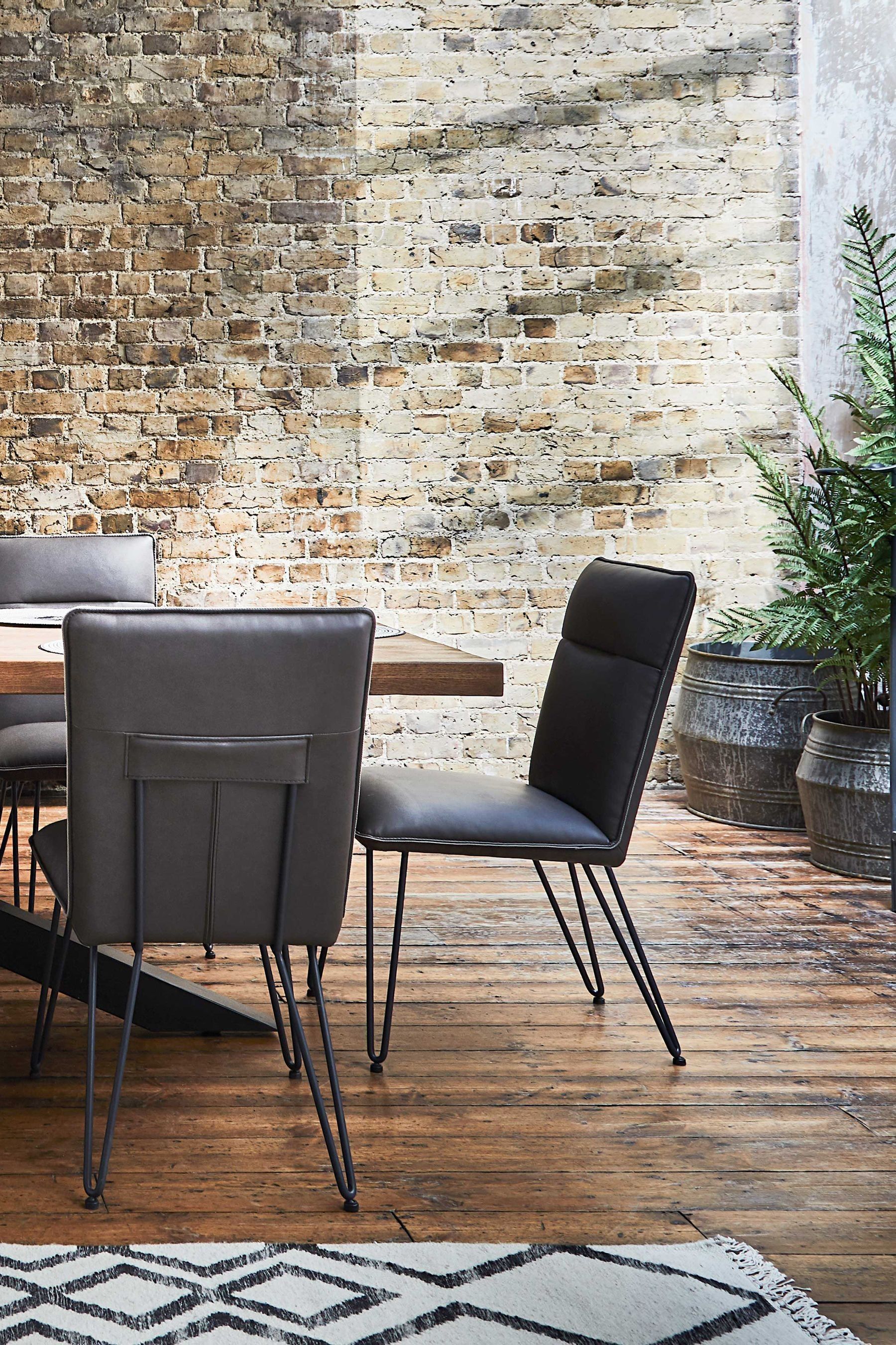 Dining chairs hairpin shop legs