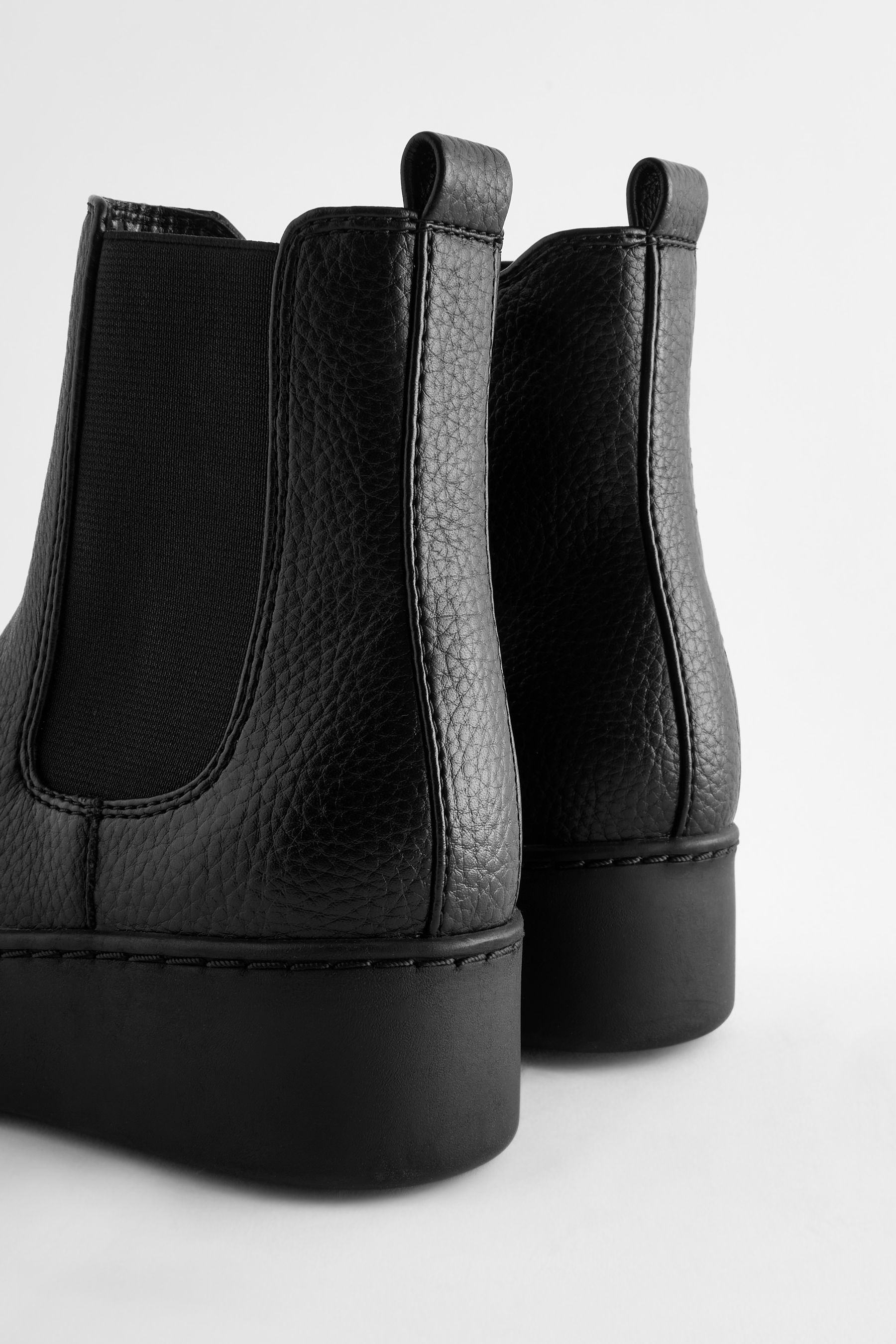 Cougar grill wedge chelsea boot on sale