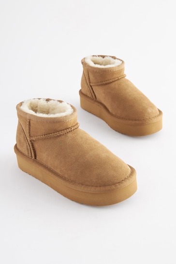 Tan Brown Suede Pull On Boots