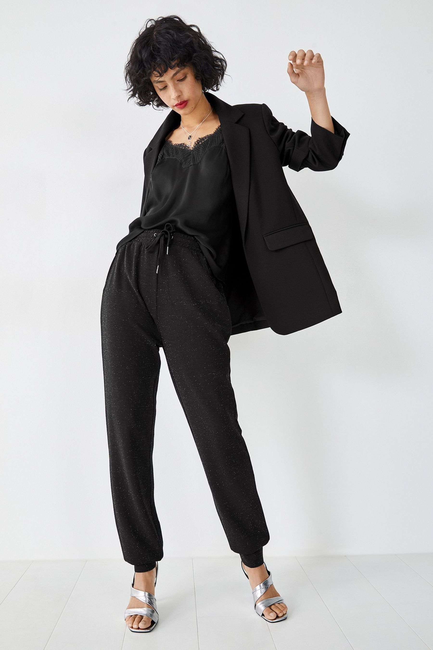 Hush cropped linen joggers top