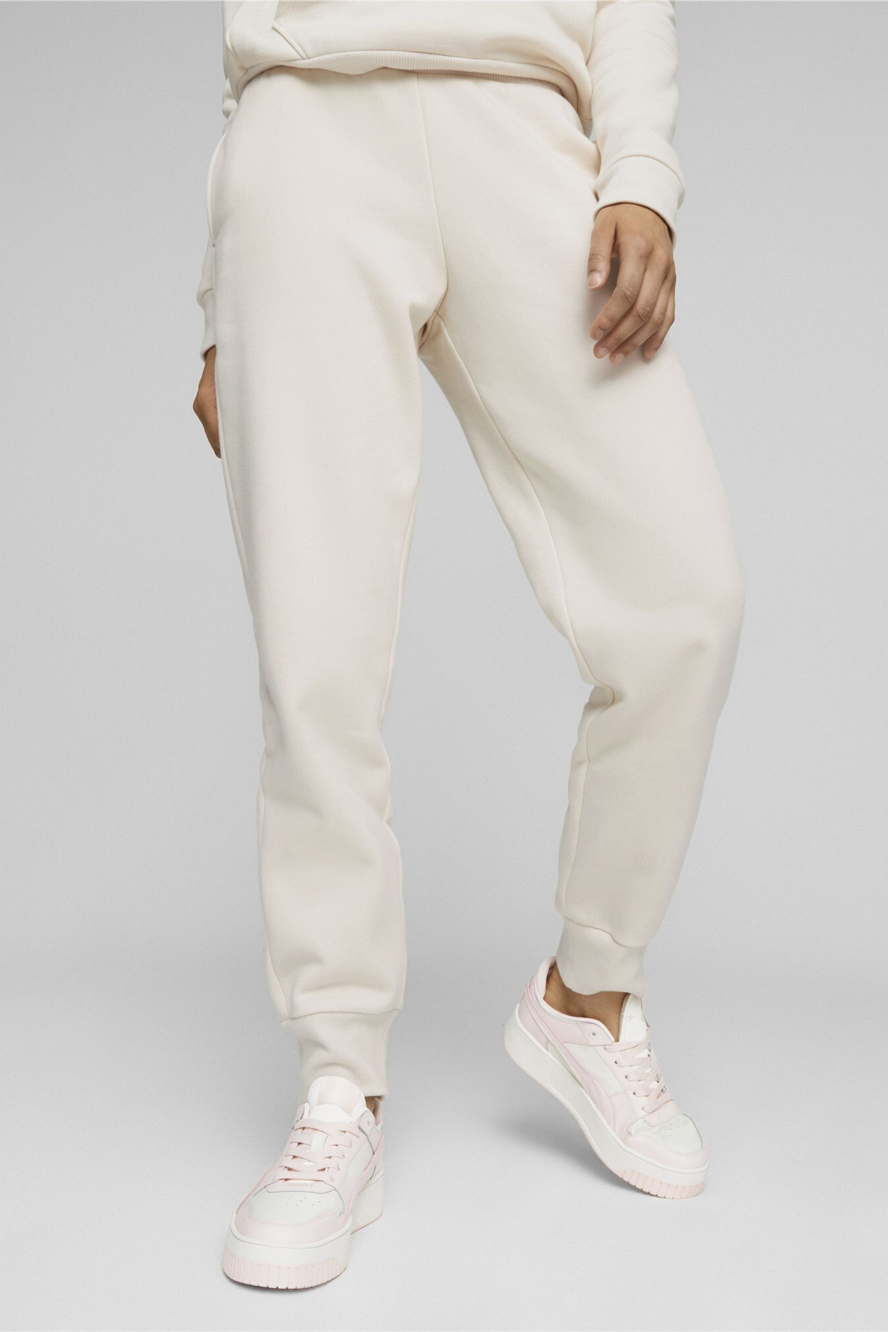 Puma white joggers hot sale