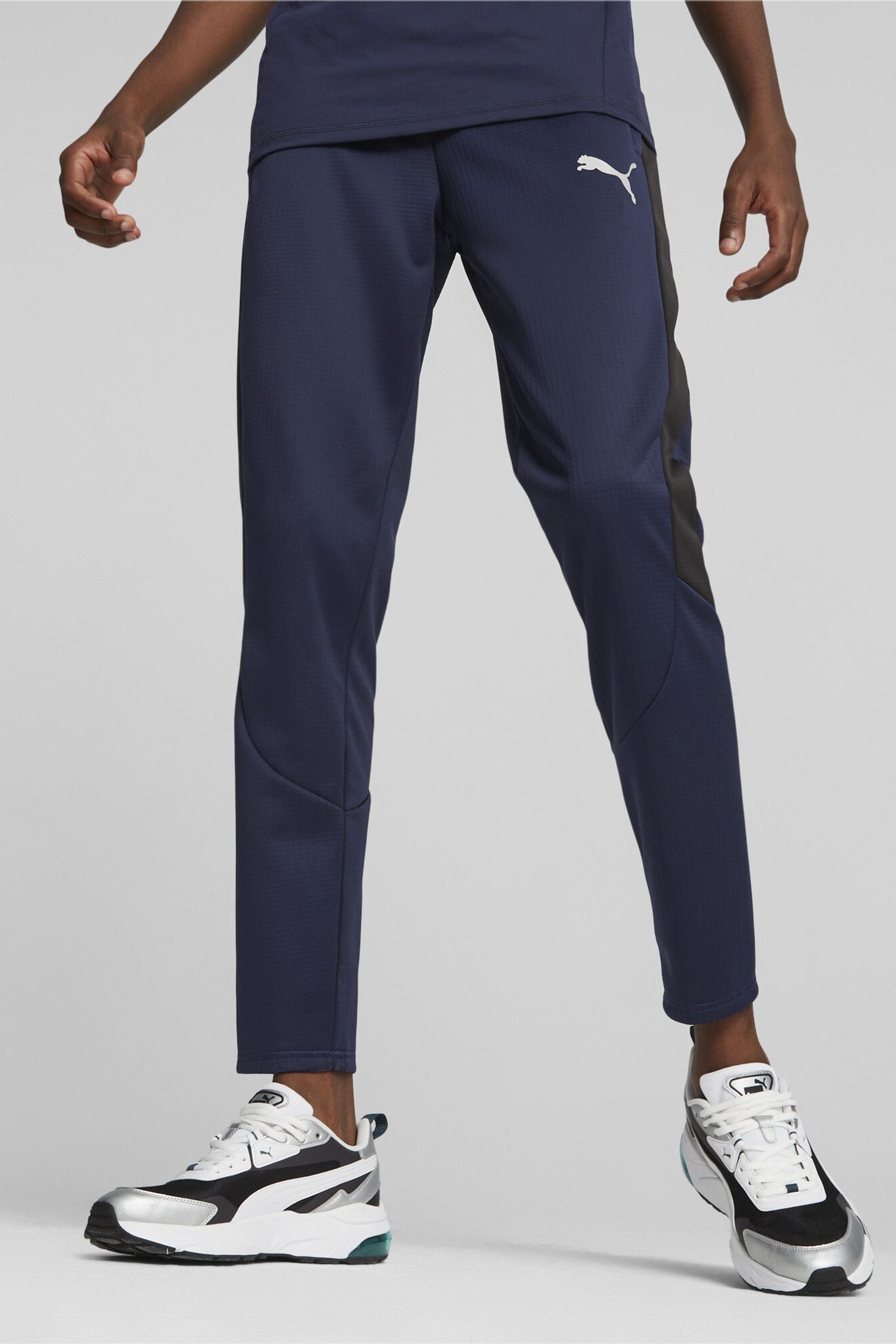 Puma blue sale joggers