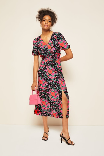 Friends Like These Black Red Floral Puff Sleeve Ruched Waist V Neck Midi Summer Dress