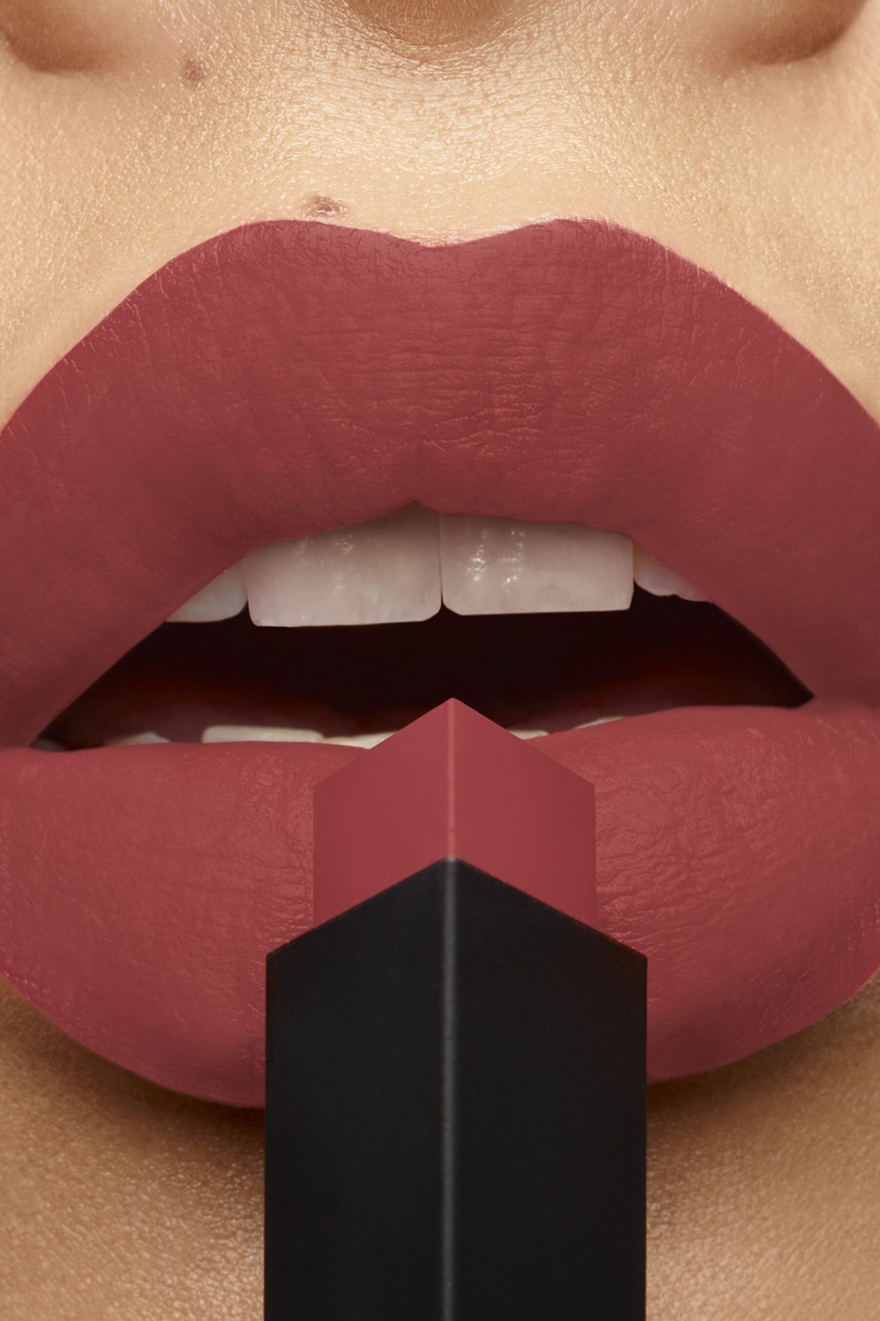 Yves Saint Laurent Rouge Pur Couture The Slim Lipstick