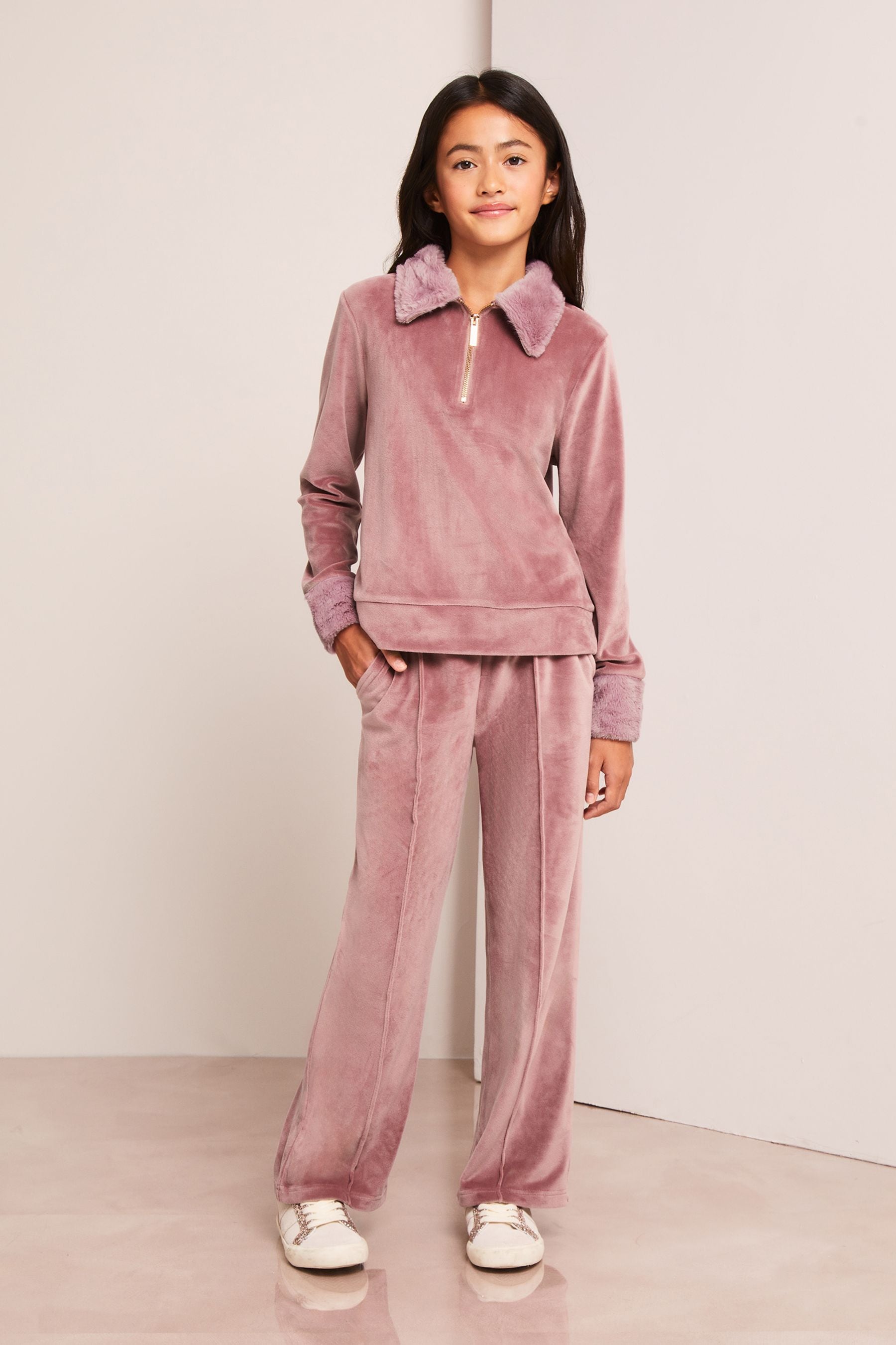 Lipsy jogging online suits