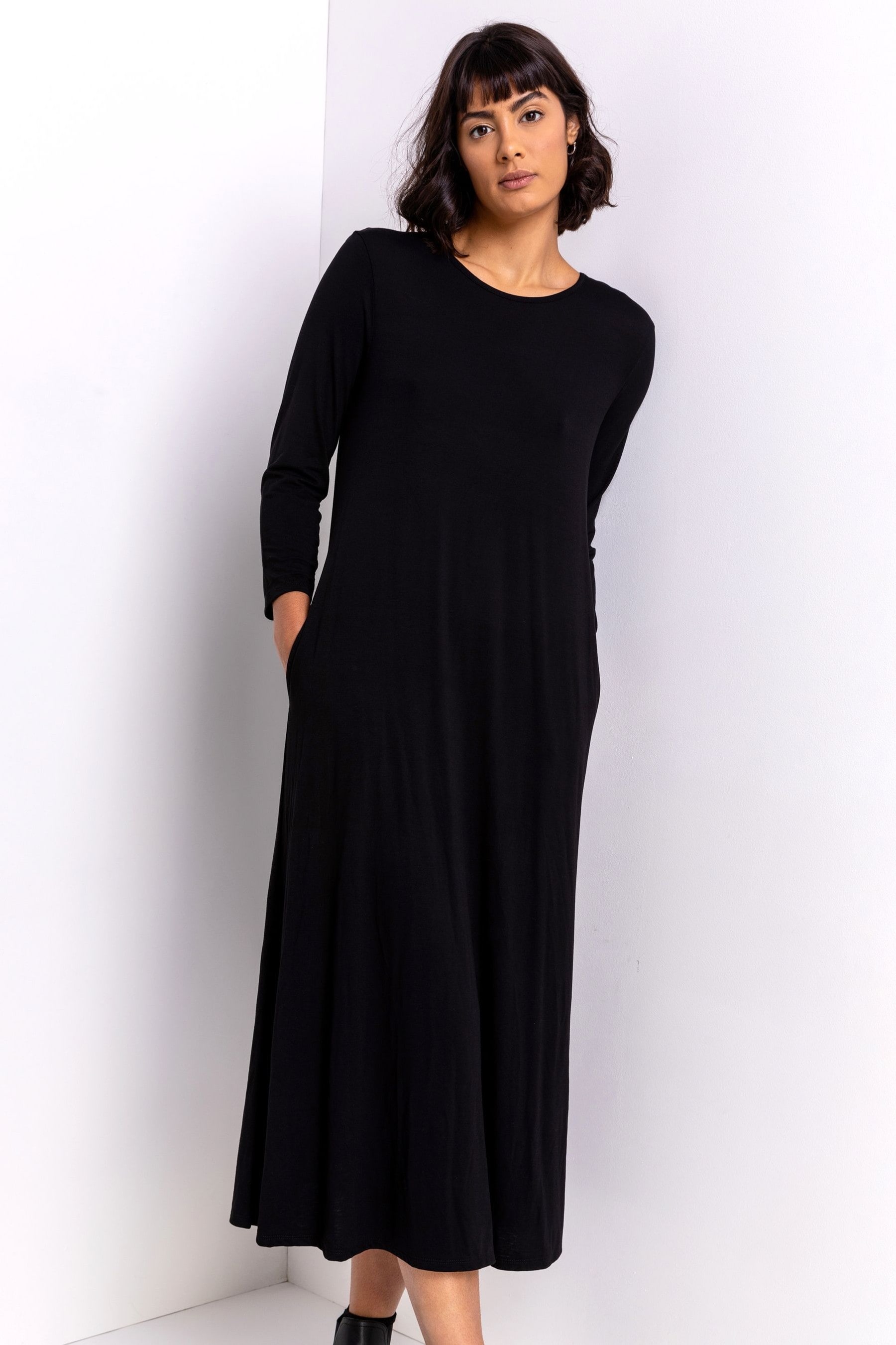 Roman Black Pocket Jersey Maxi Dress