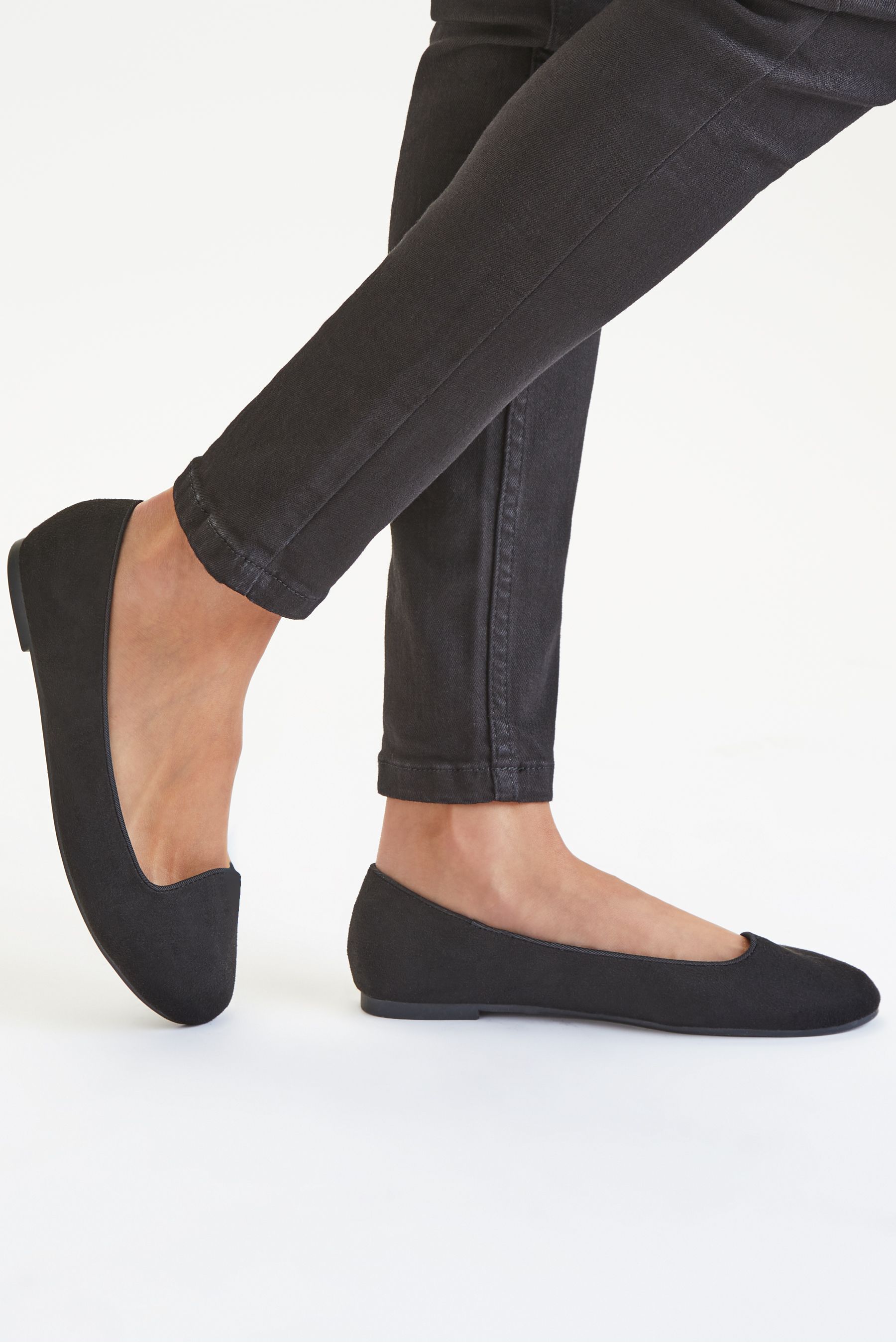 Black suede shop ballet pumps