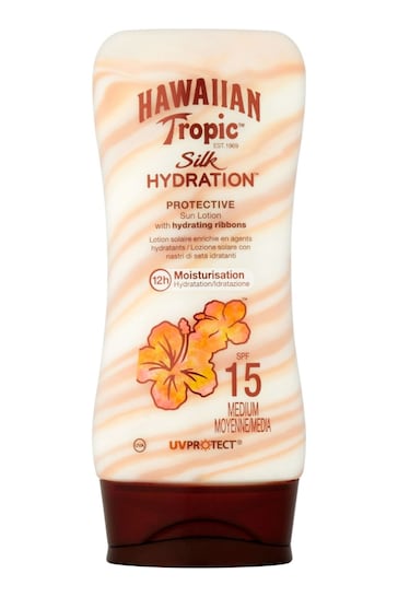 Hawaiian Tropic Silk Hydration Protective Sun Lotion with Hydrating Ribbons SPF 15 180ml