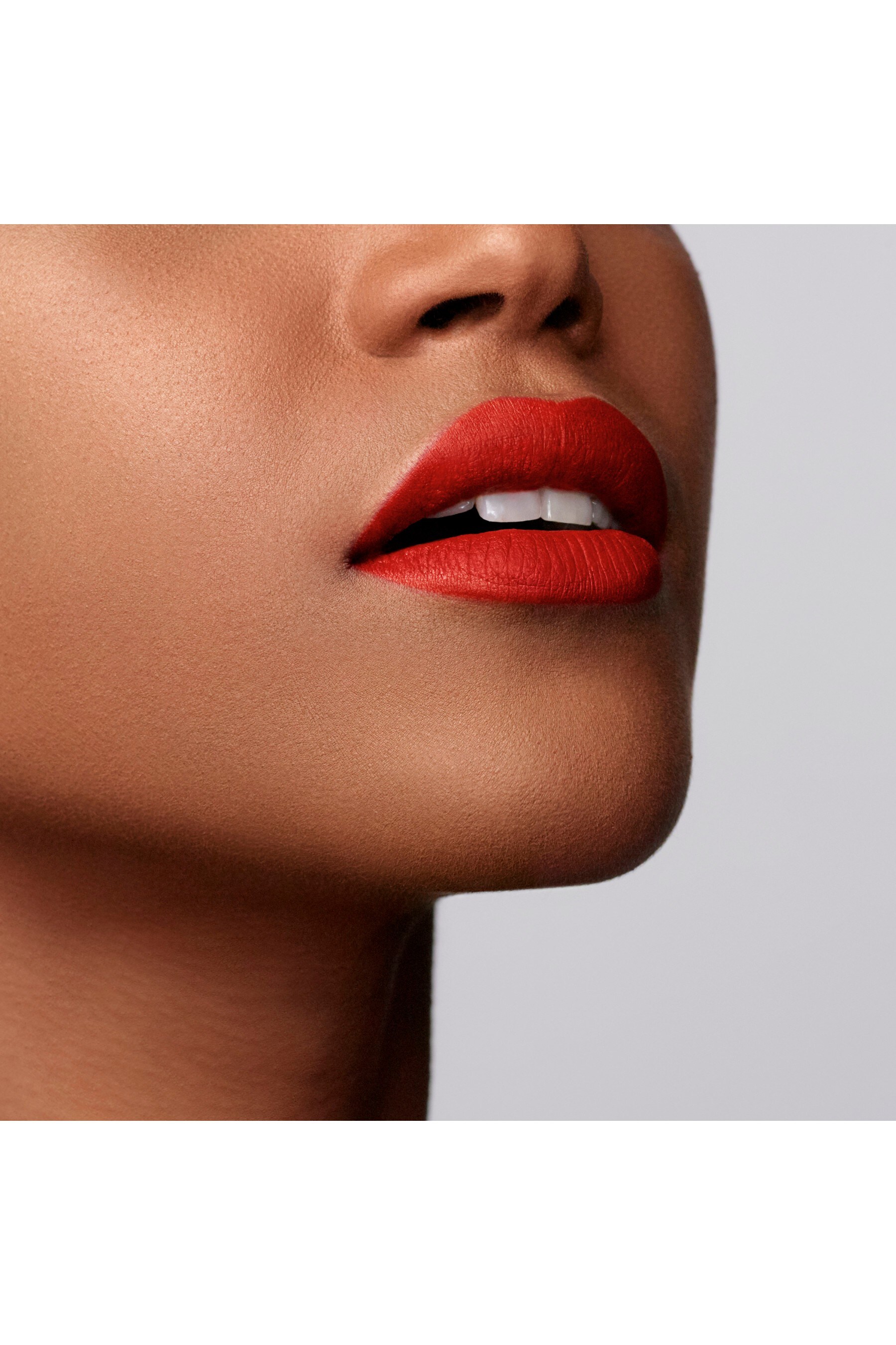 Giorgio armani lip maestro deals matte liquid lipstick