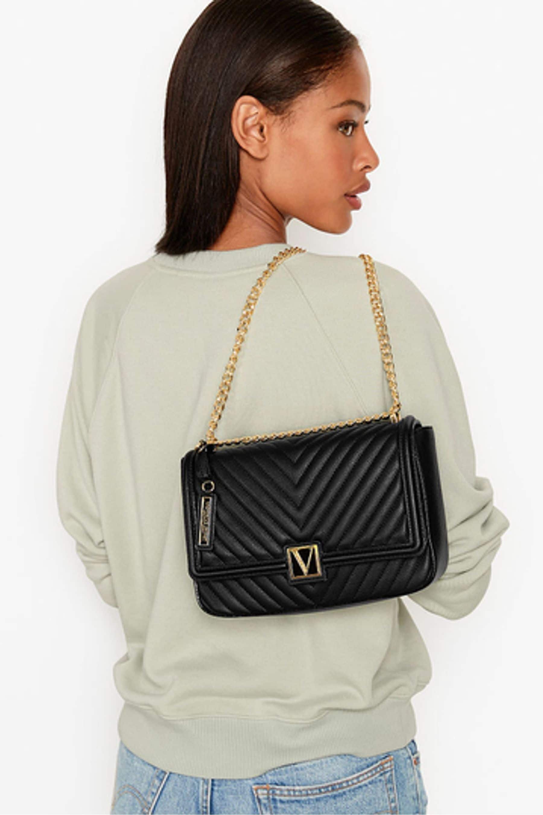 Medium shoulder bag store