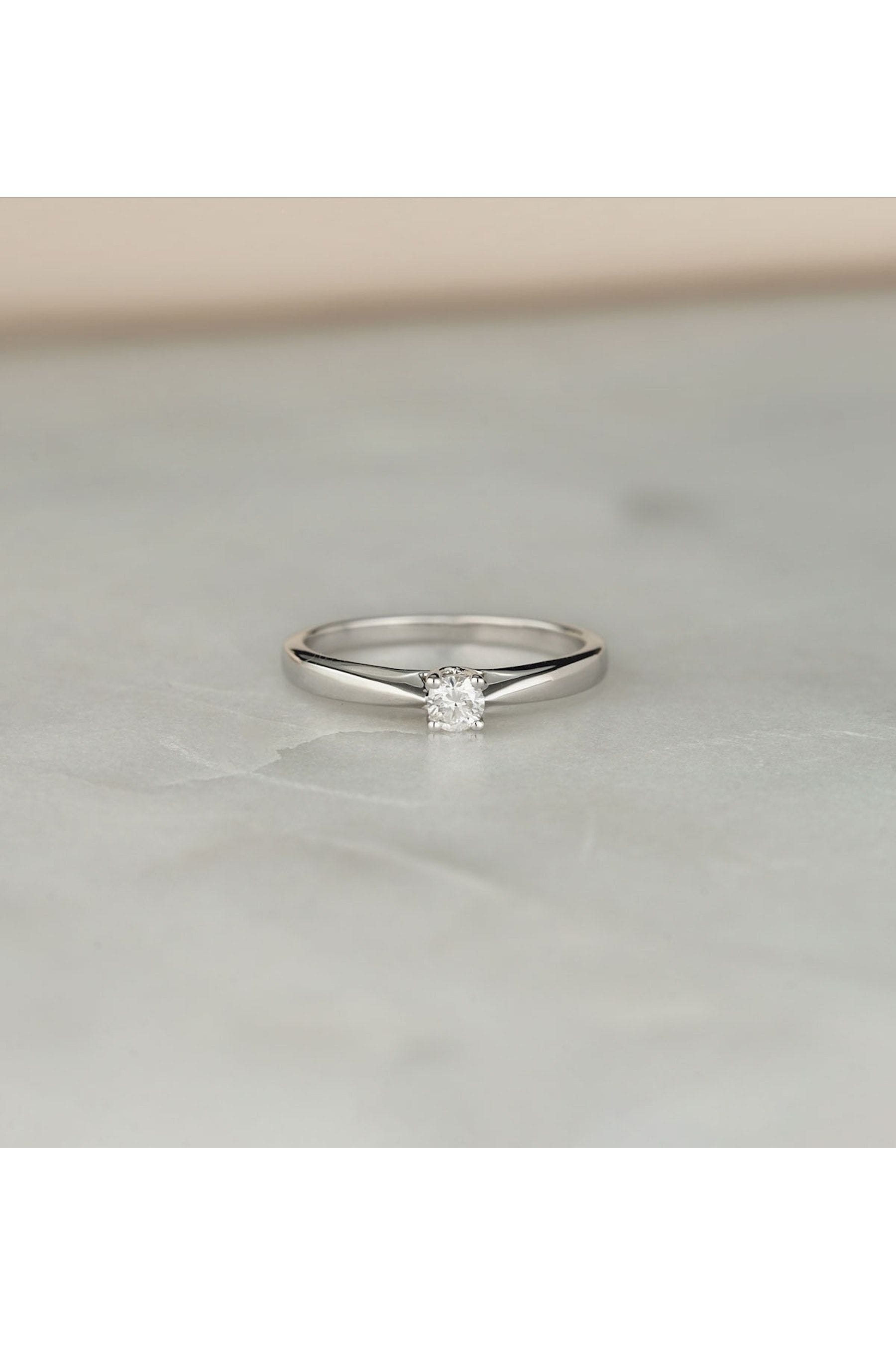 The diamond store engagement rings sale