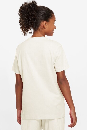 Nike Neutral Oversized Boy Fit T-Shirt