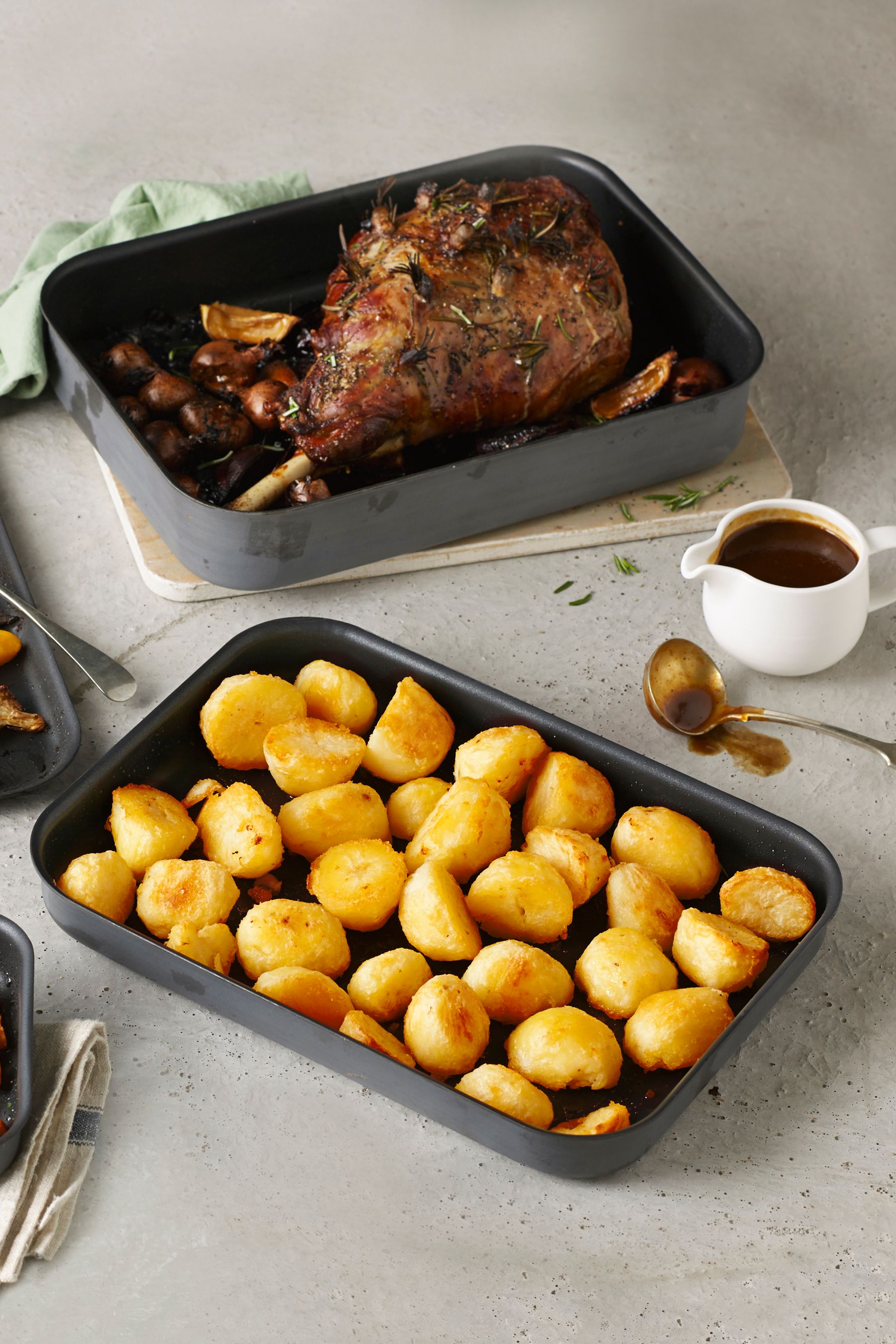 Lakeland roasting tins outlet