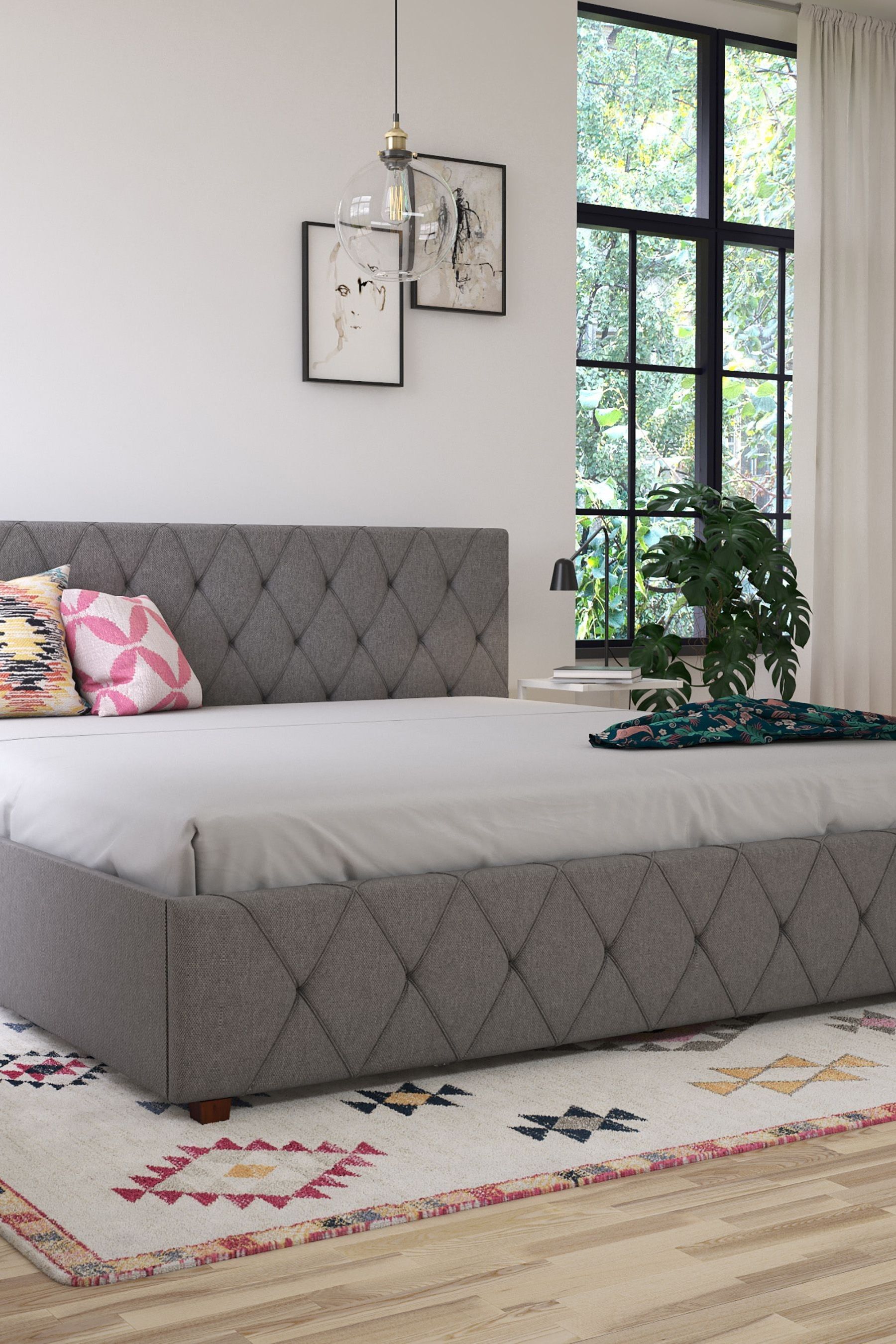 Elizabeth tufted storage bed hotsell