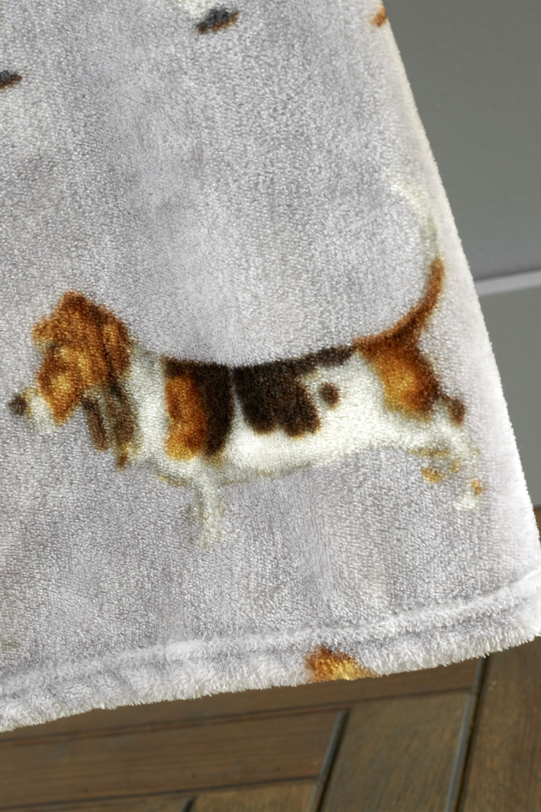 Buy Catherine Lansfield Natural Country Dogs Throw from the Next UK online shop