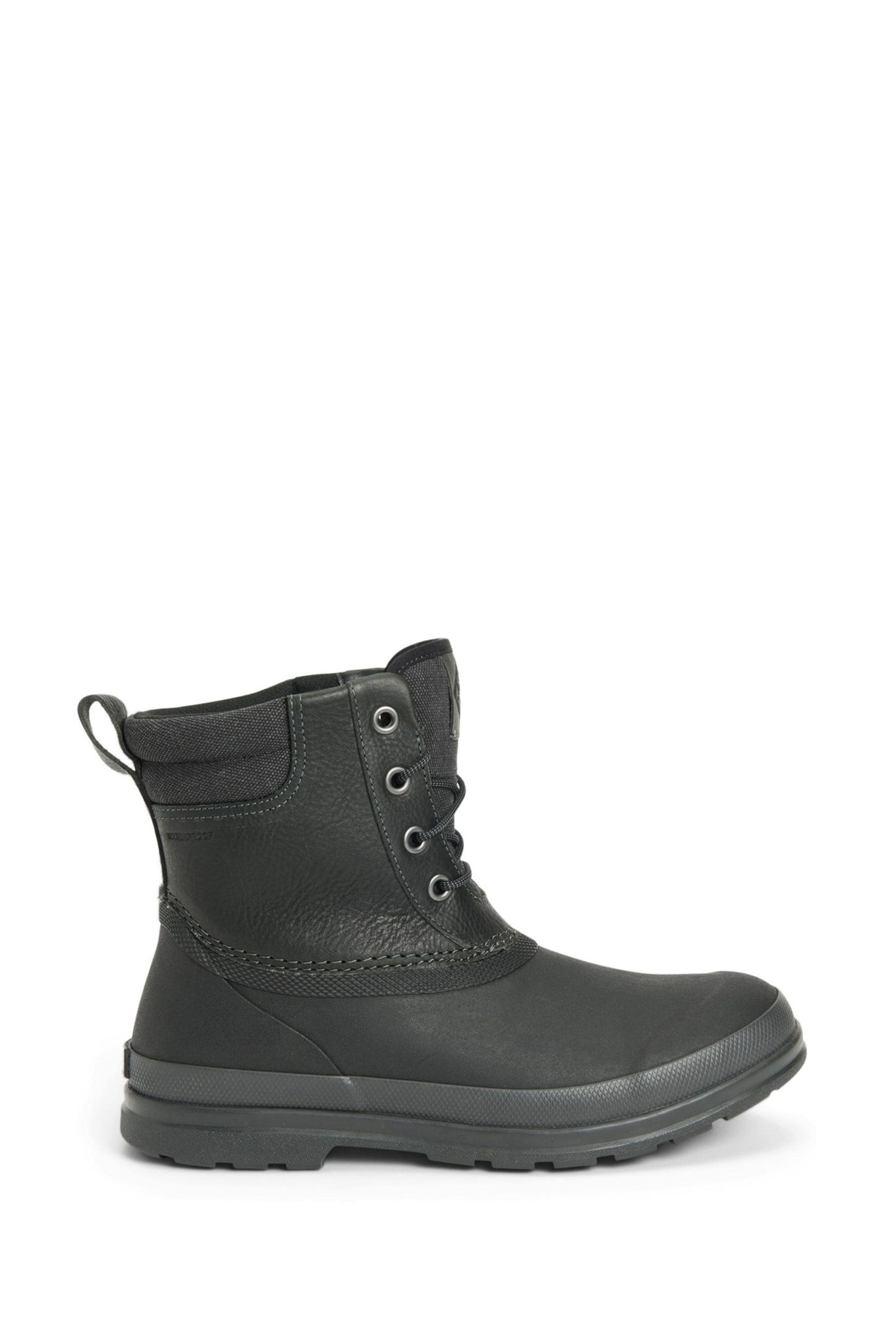Boden duck wellies shop