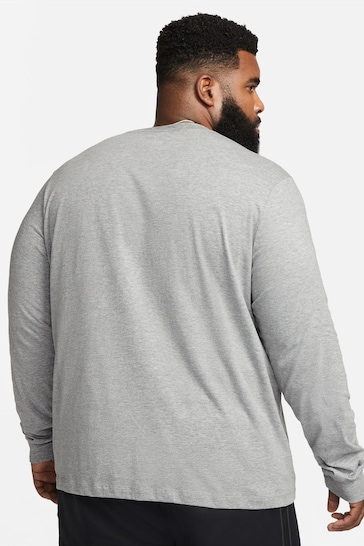 Nike Grey Club Long Sleeve T-Shirt
