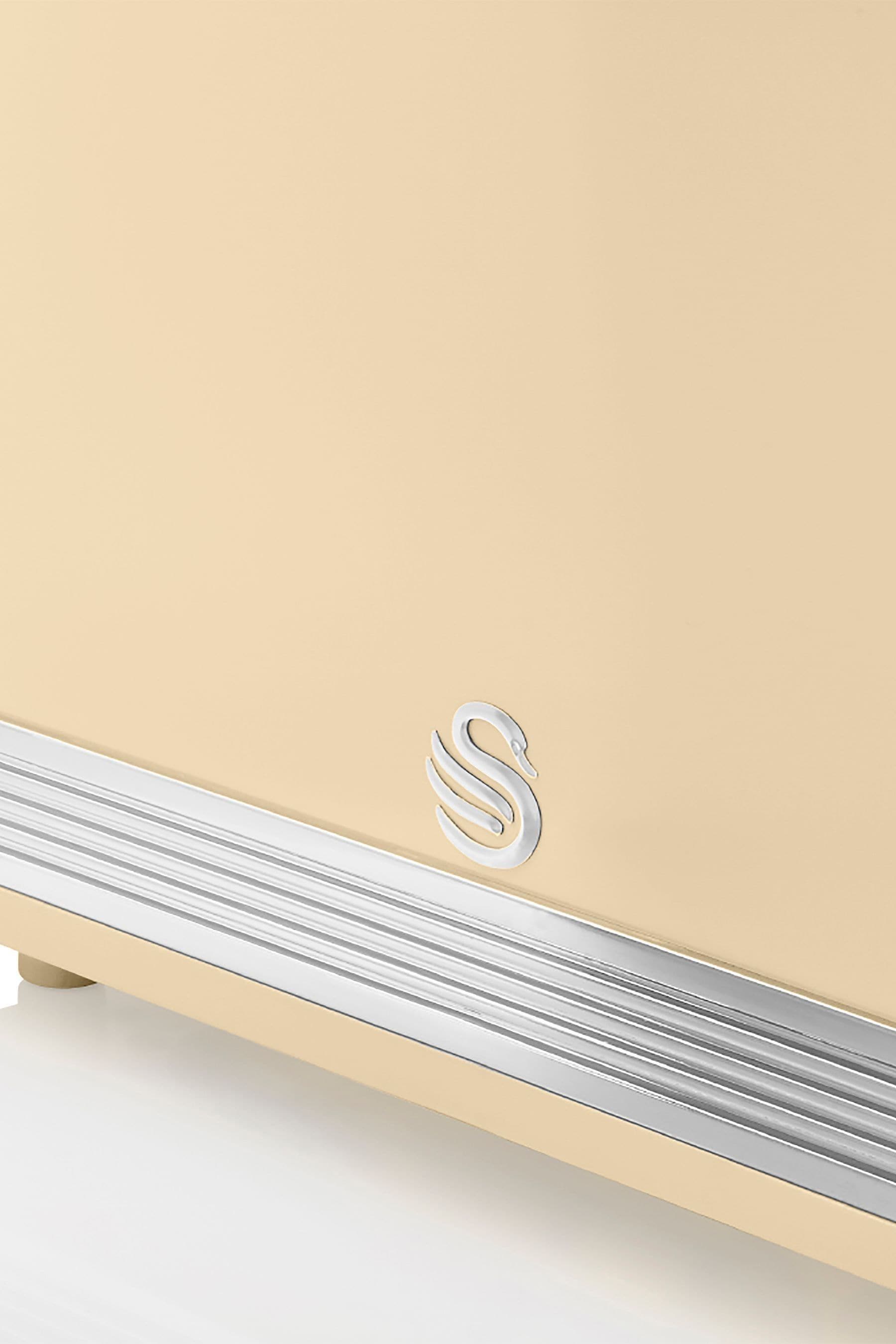 Swan retro hotsell toaster cream