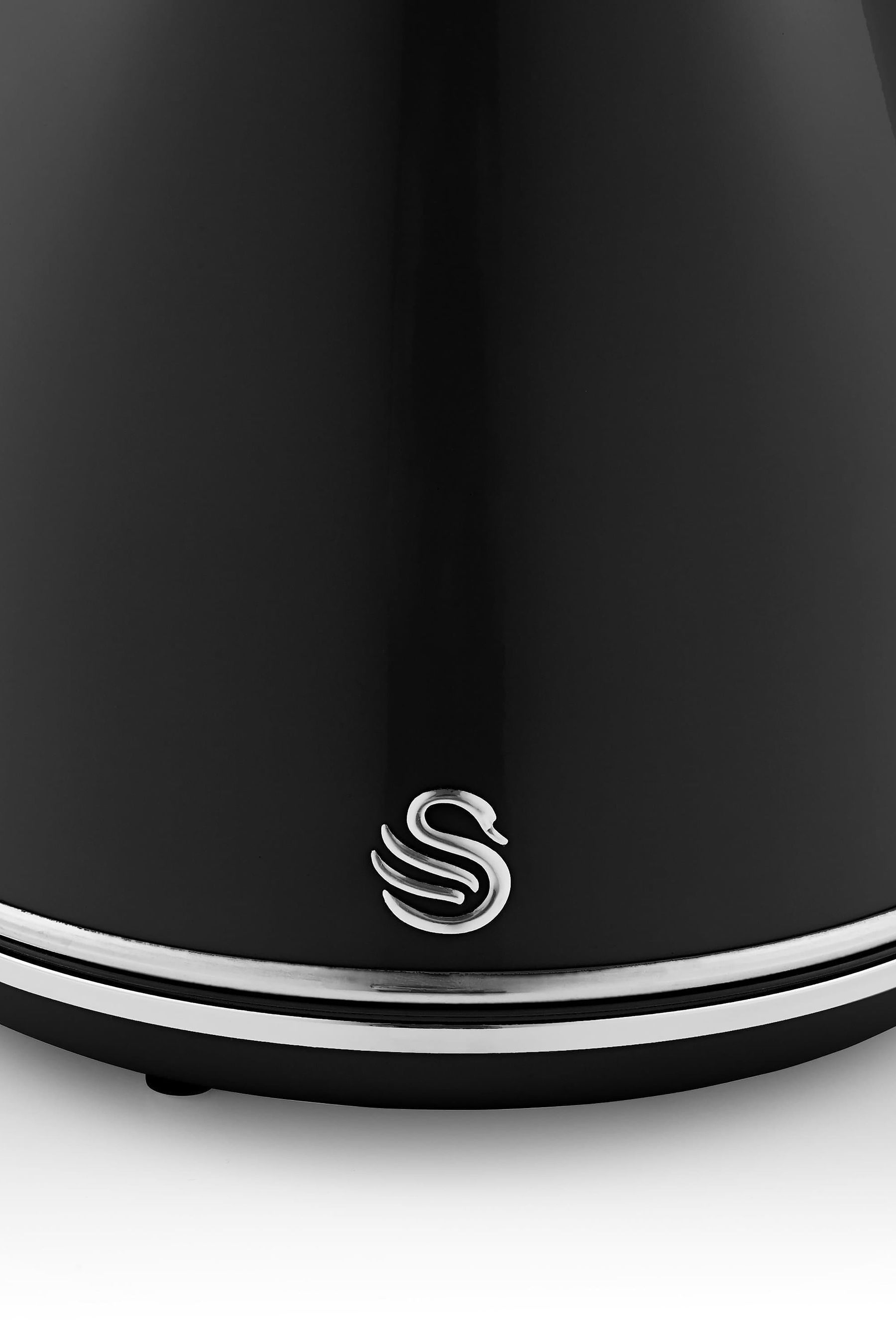 Swan black kettle sales