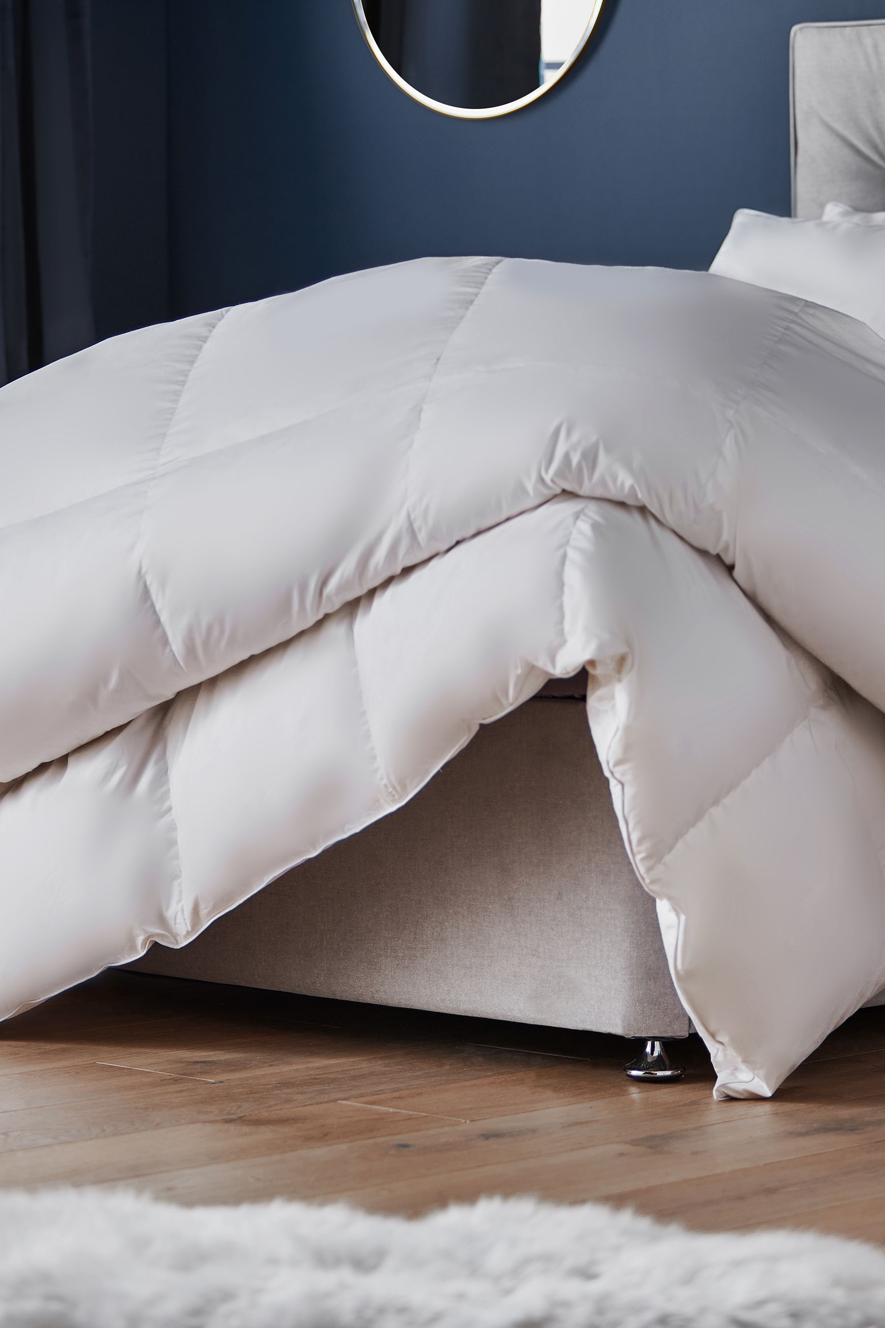 Silent night feather duvet top