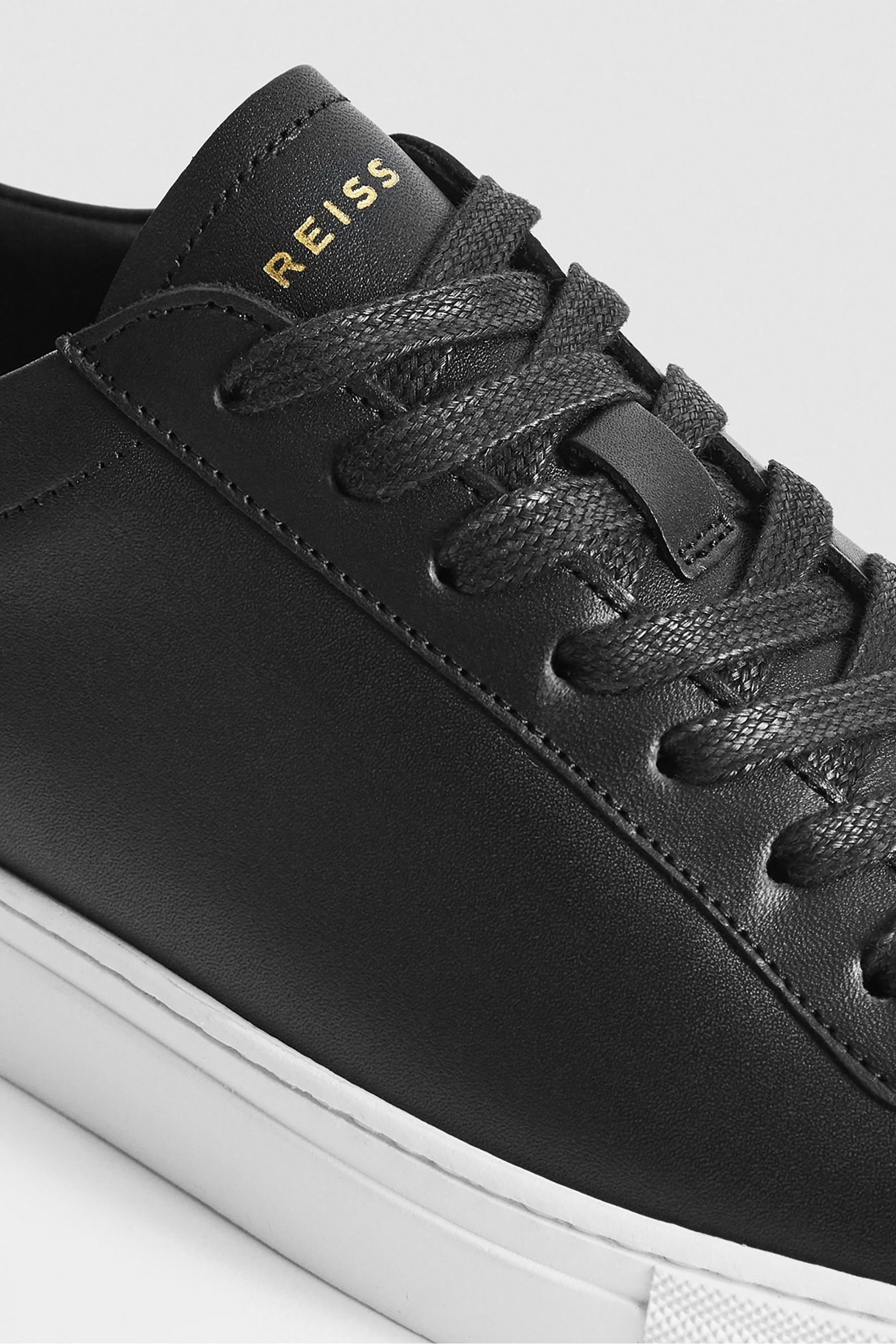 Reiss top trainers sale