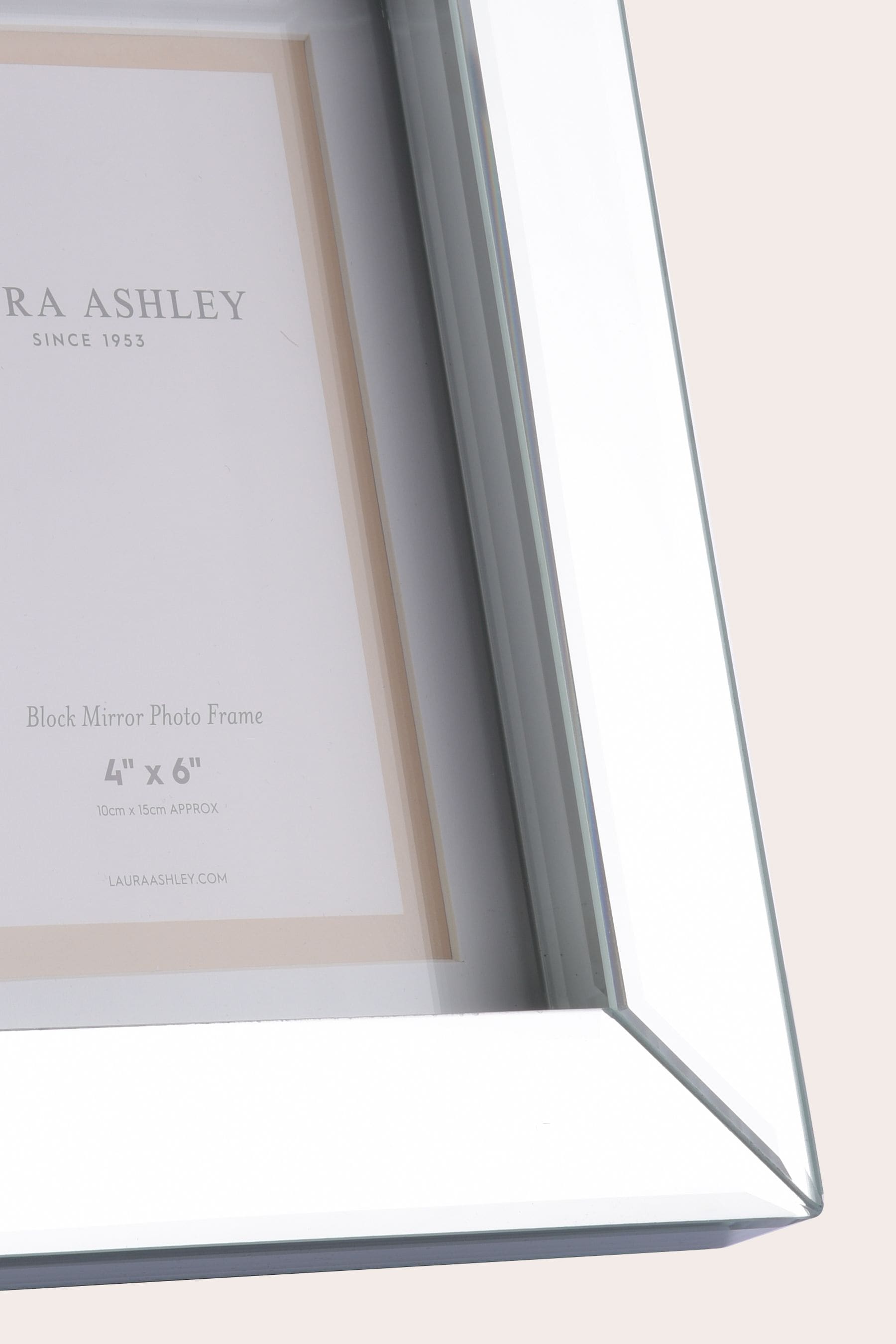 Photo sales mirror frame