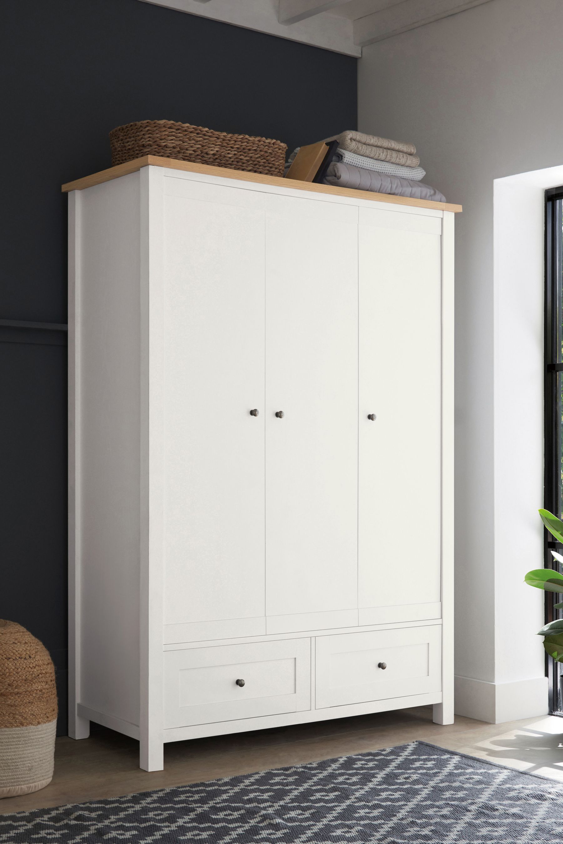 Chalk White Malvern Paint Effect Triple 2 Drawers Wardrobe