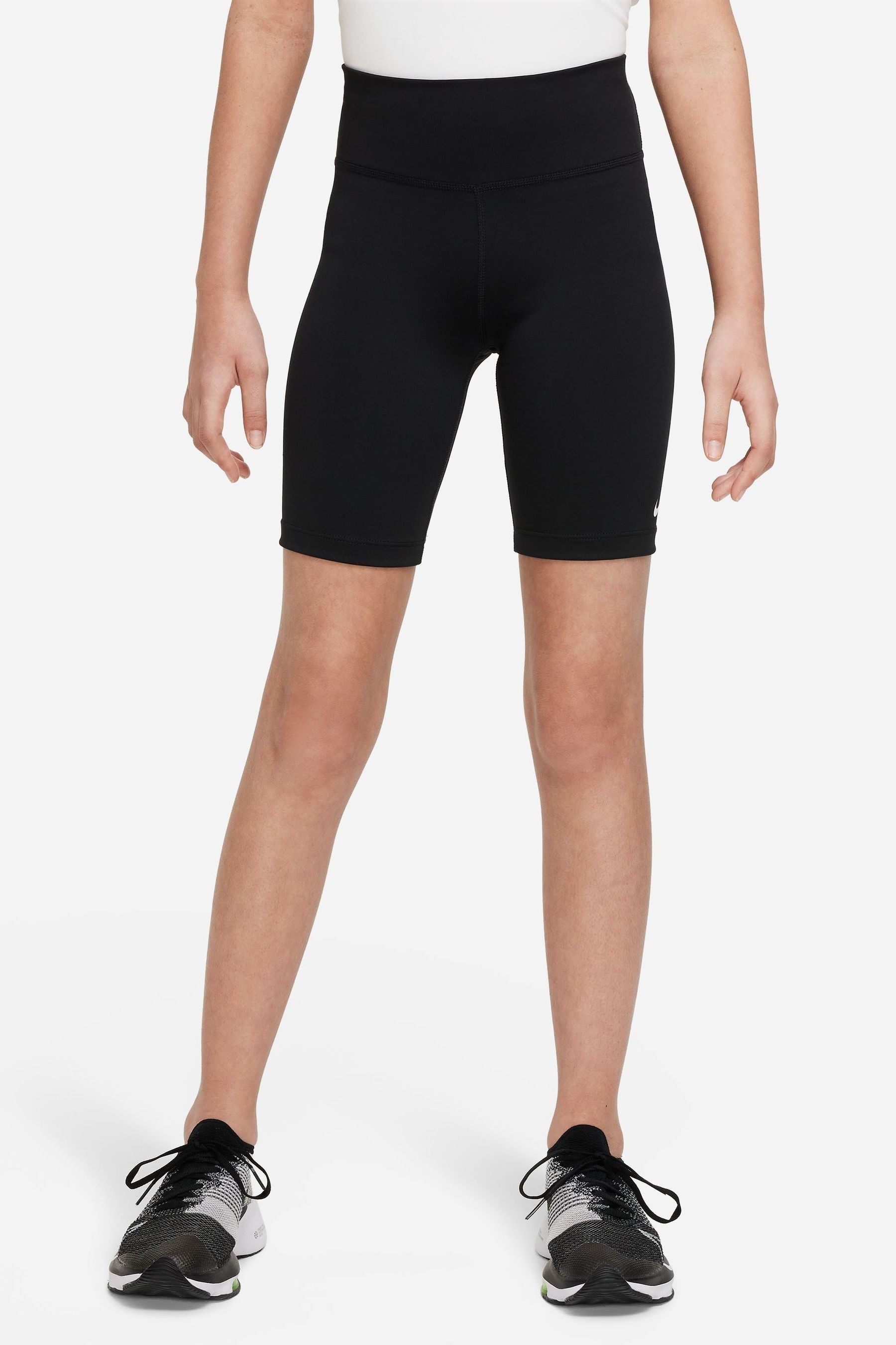 Nike cycling shorts discount black